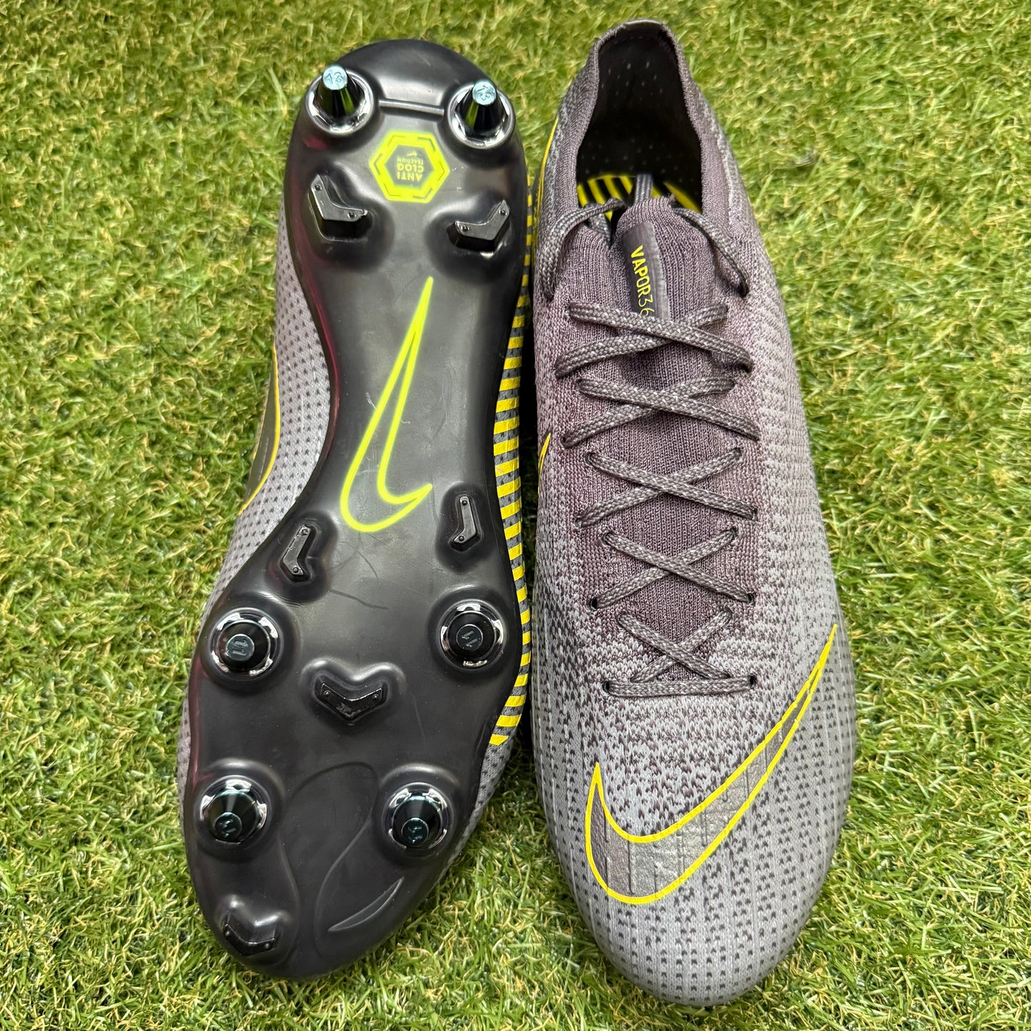 【箱無し】Mercurial Vapor 12 Elite SG Anti Clog 27.5cm AH7381 071 Made in ITALY