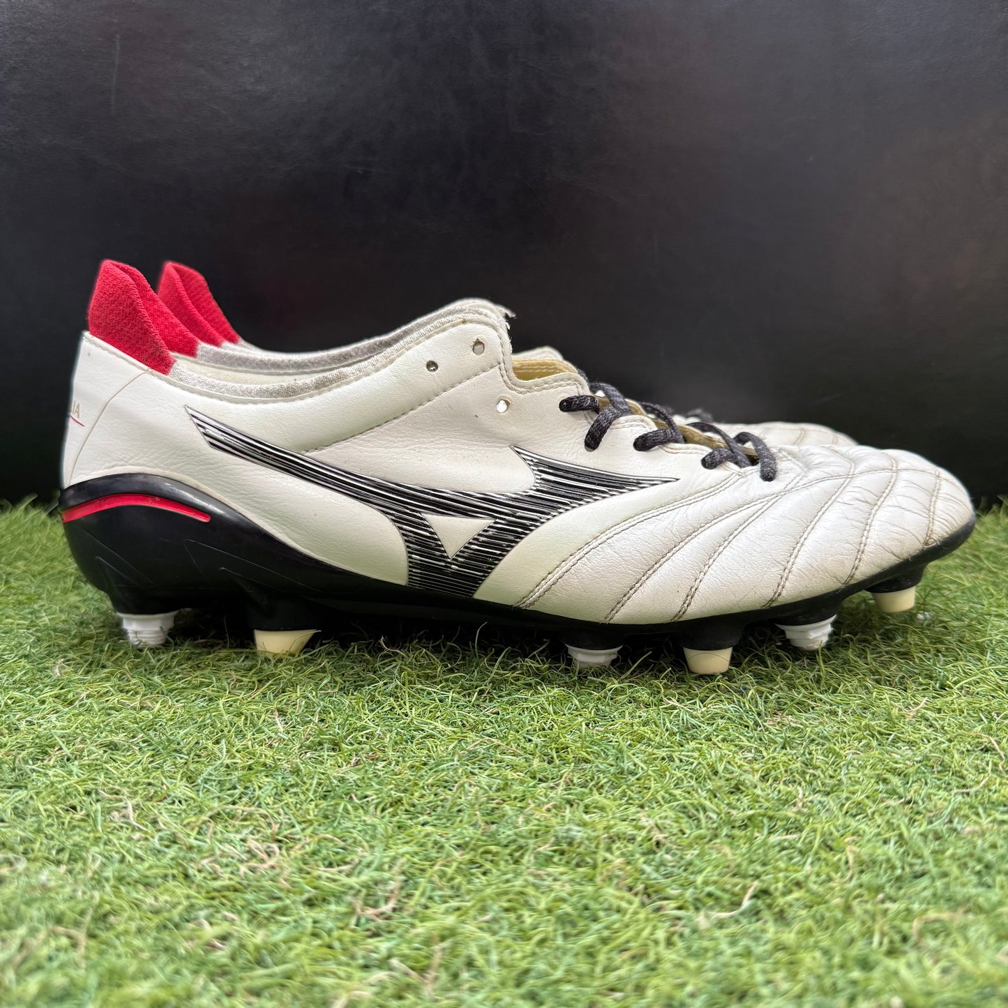 28.0 Used Goods中古スパイク Morelia Neo 3 Japan SG Mix