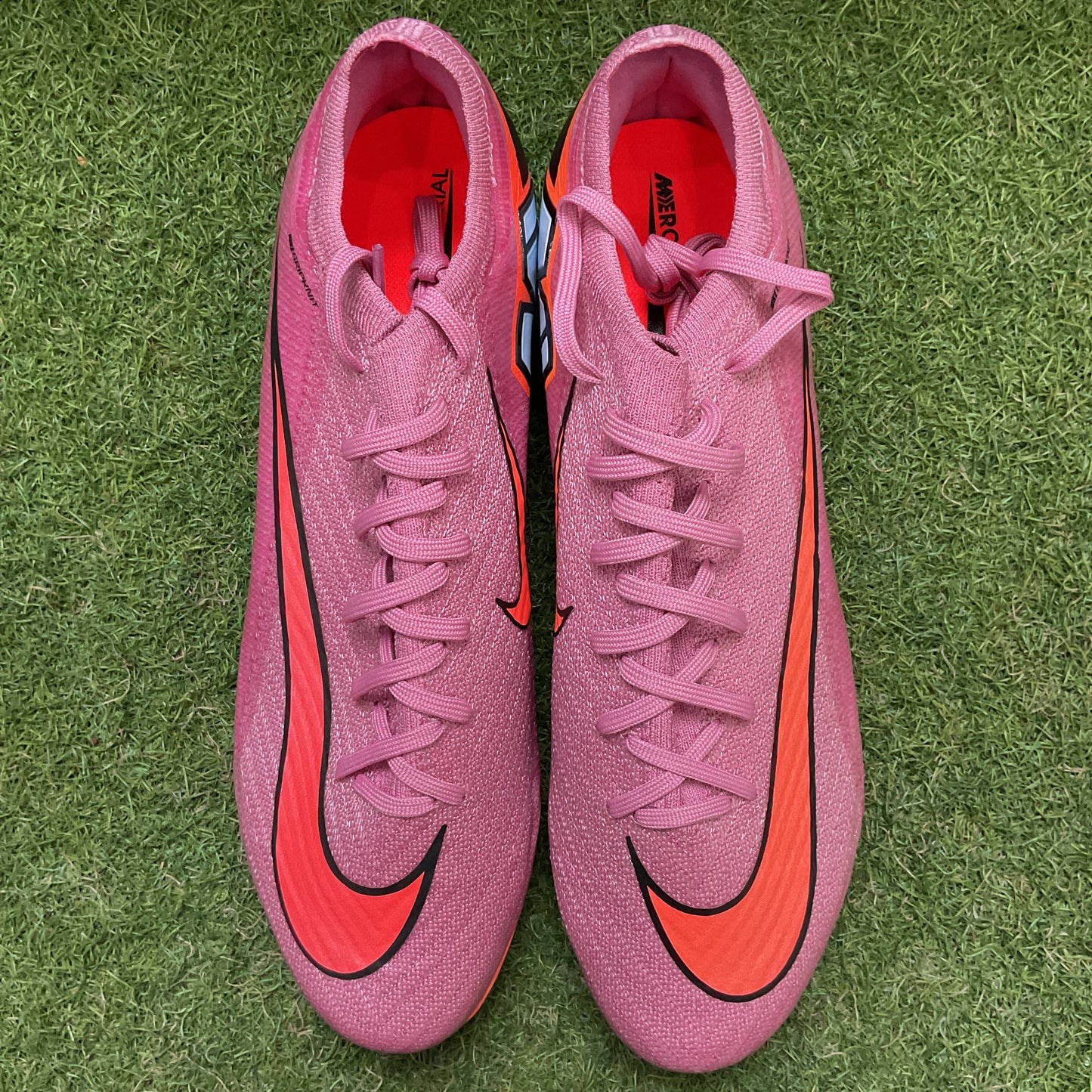 【箱無し】Mercurial Vapor16 SG-PRO 27.5 FQ8688 600