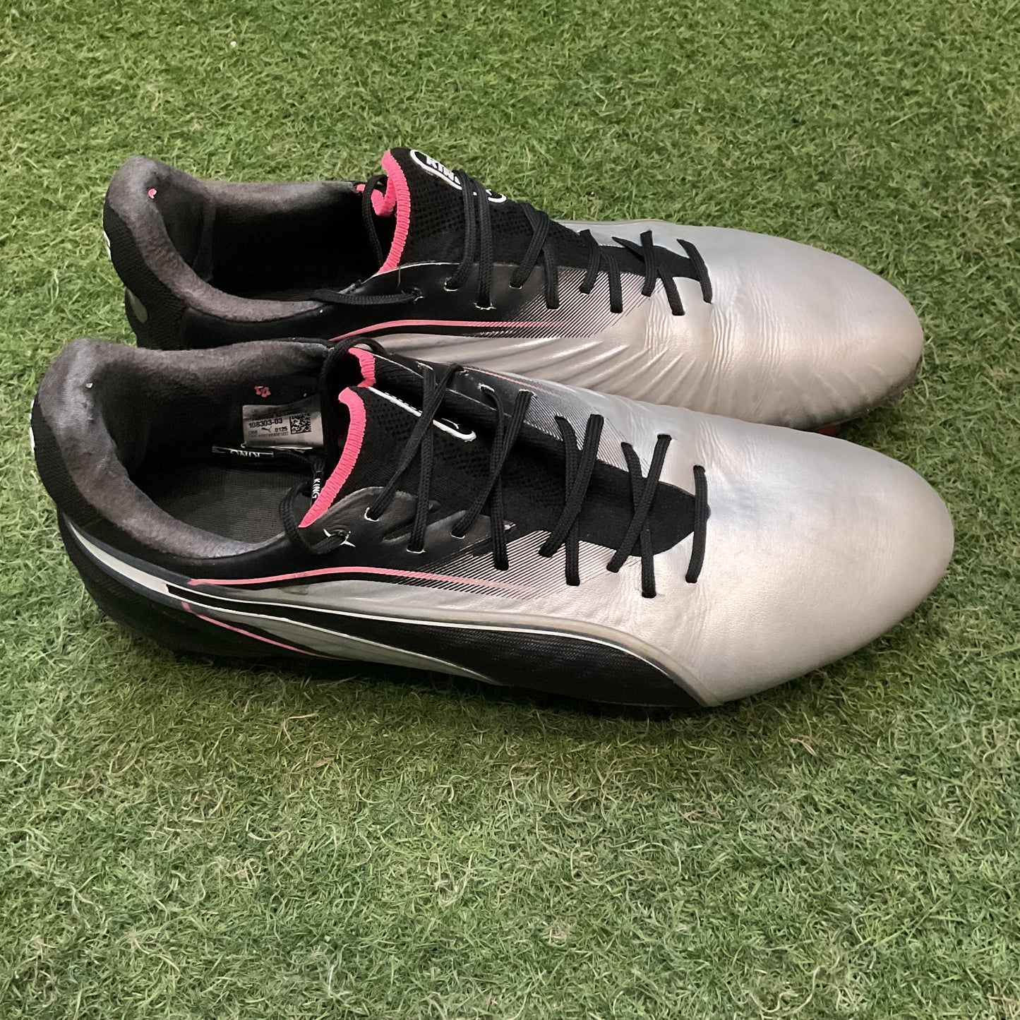 27.0 cm Used Goods中古スパイクPUMA KING ULTIMATE FG/AG