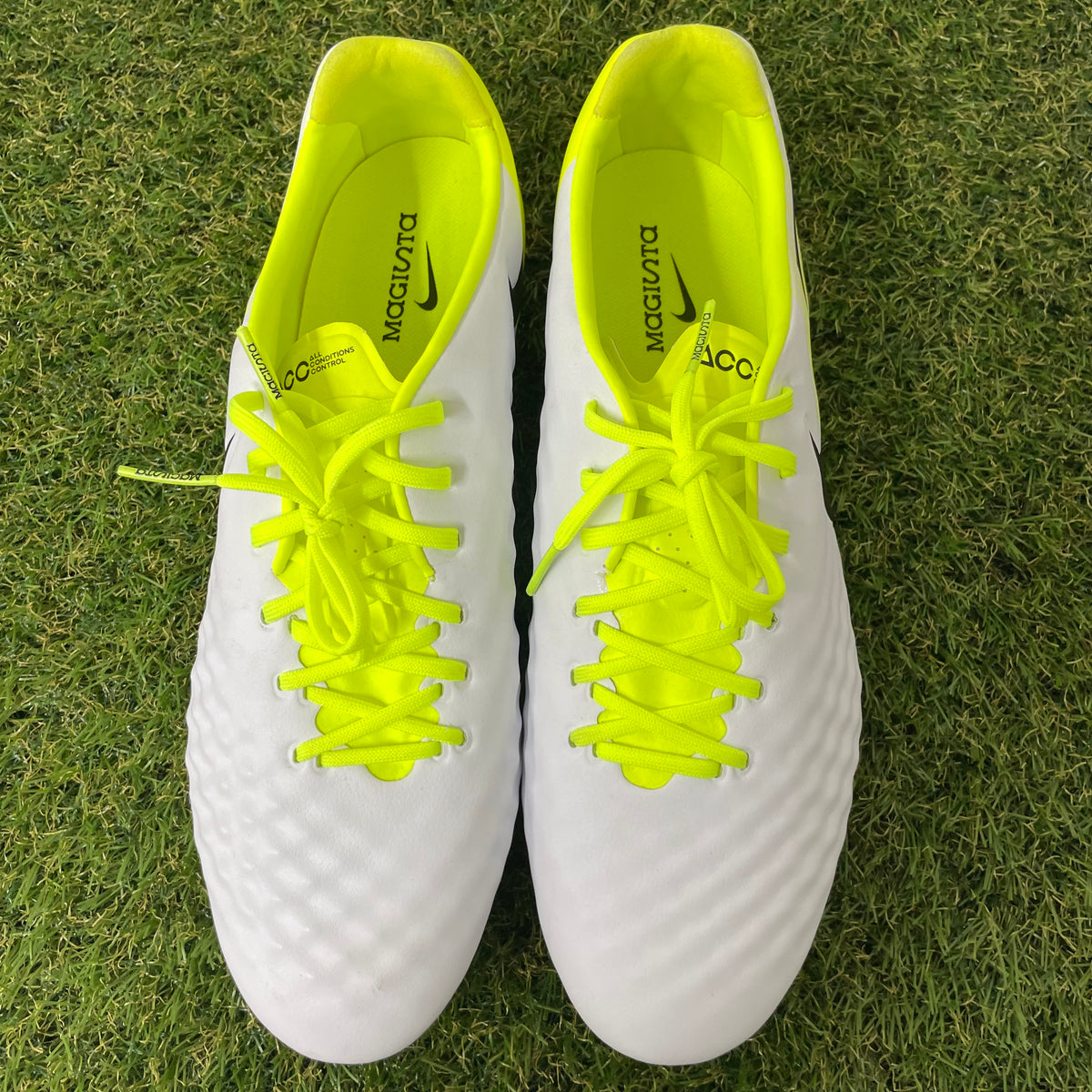 【箱無し】MAGISTA OPUS 2 SG-PRO ANTI CLOG 29.0 cm 889254 108