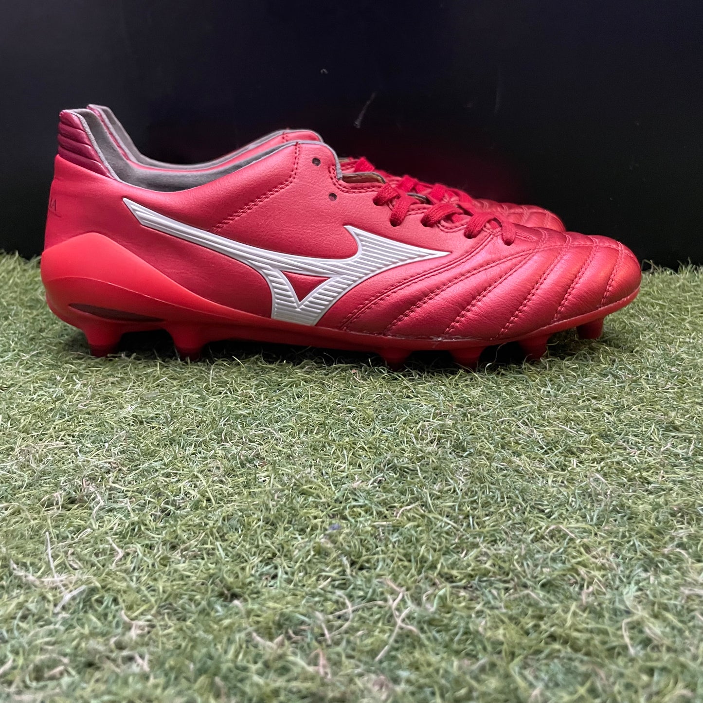 【箱無し】MORELIA NEO2 JAPAN 28.0cm P1GA185062