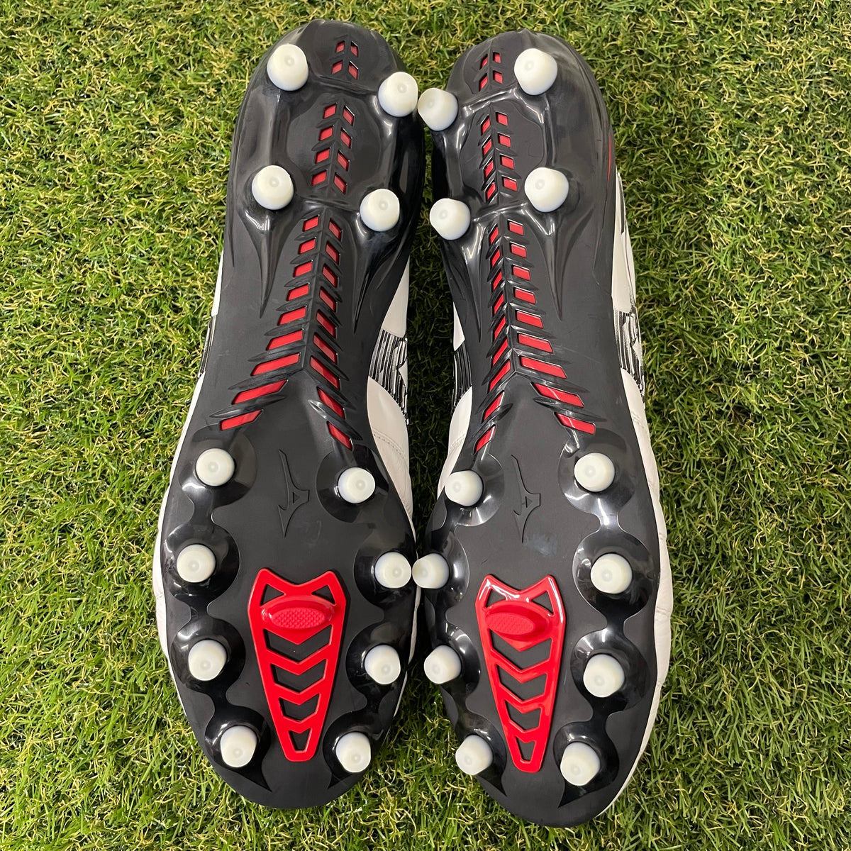 【箱無し】MORELIA NEO4 JAPAN 30.0 cm P1GA233009