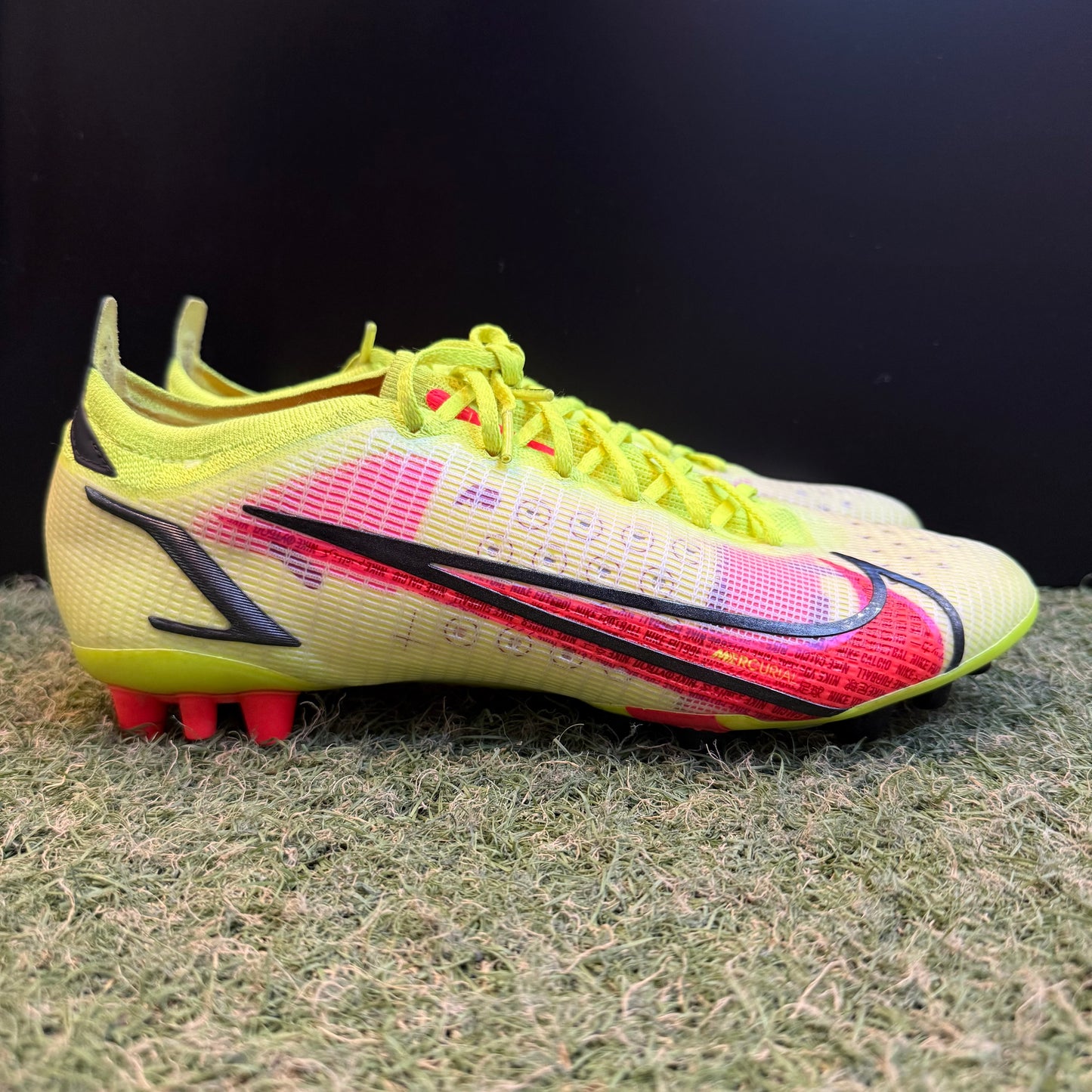 27.5 Used Goods中古スパイク Vapor 14 Elite AG-PRO