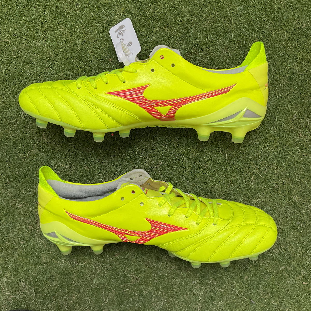 【箱無し】Morelia Neo4 Japan 27.0 P1GA243045