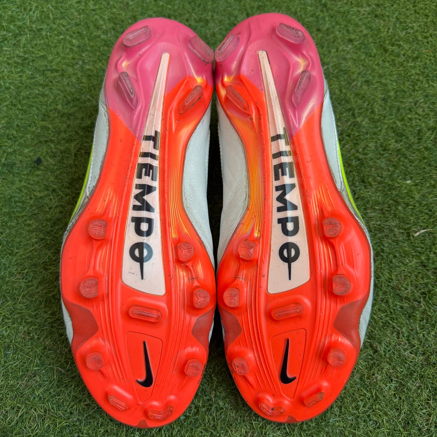 26.0 Used Goods中古スパイクTiempo Legend 9 FG ソール折れ