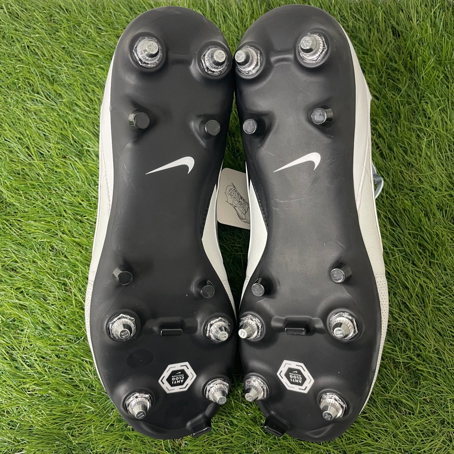 【箱無し】Nike The Premier III SG Pro Anti Clog 26.0cm AT5890-006