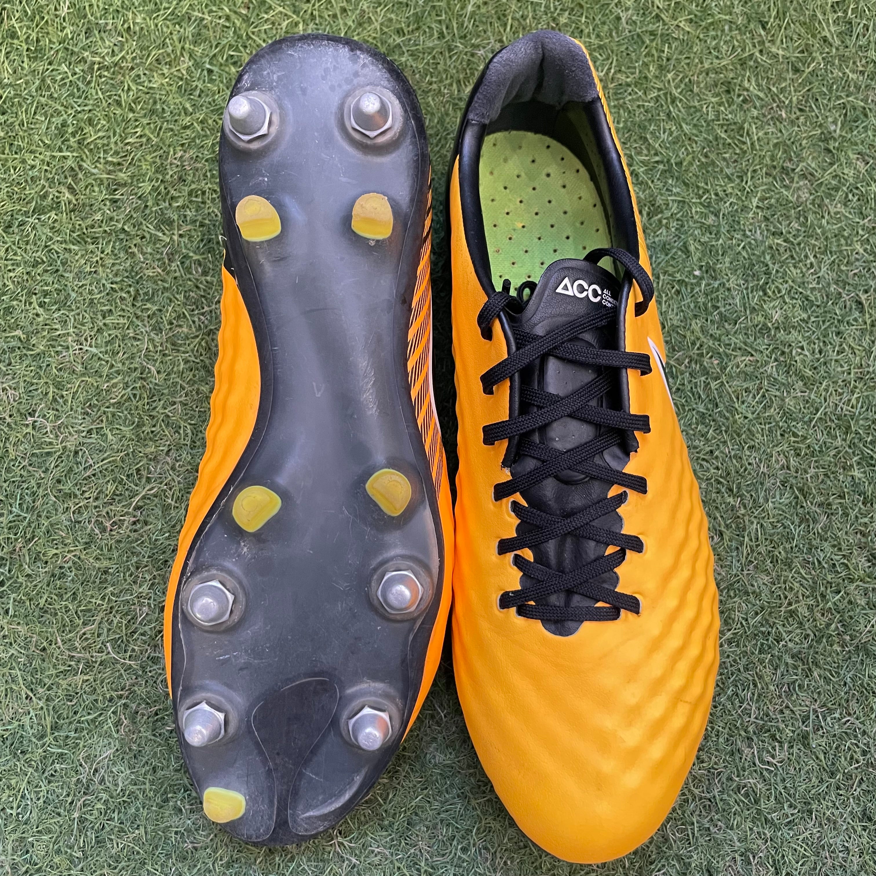 Second-hand goods (中古品) – 俺の足 サッカー用品セレクトショップ