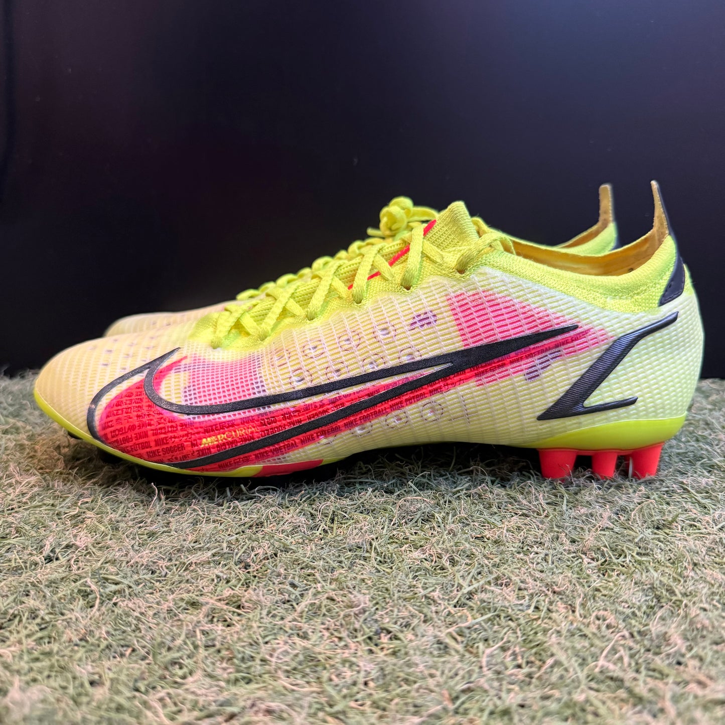 27.5 Used Goods中古スパイク Vapor 14 Elite AG-PRO