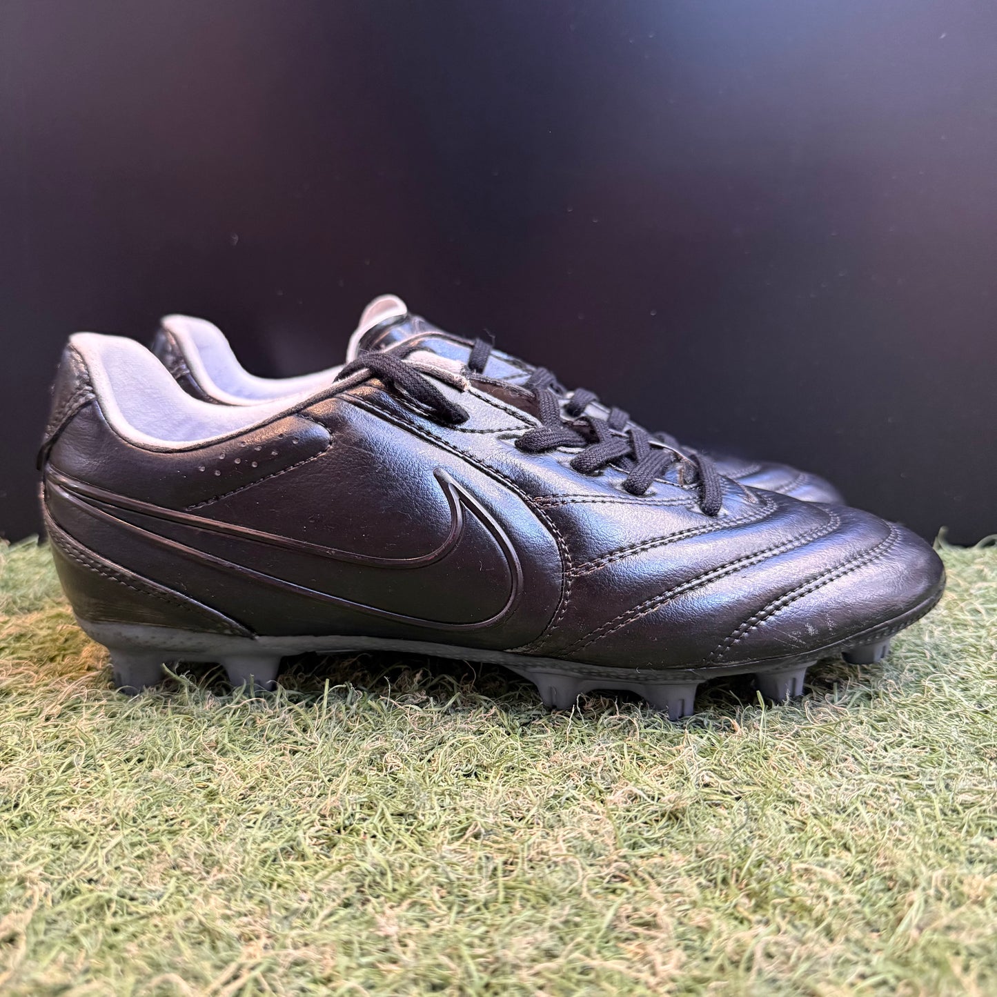 25.5 Used Goods中古スパイクTiempo Ligera HG (染色加工品)