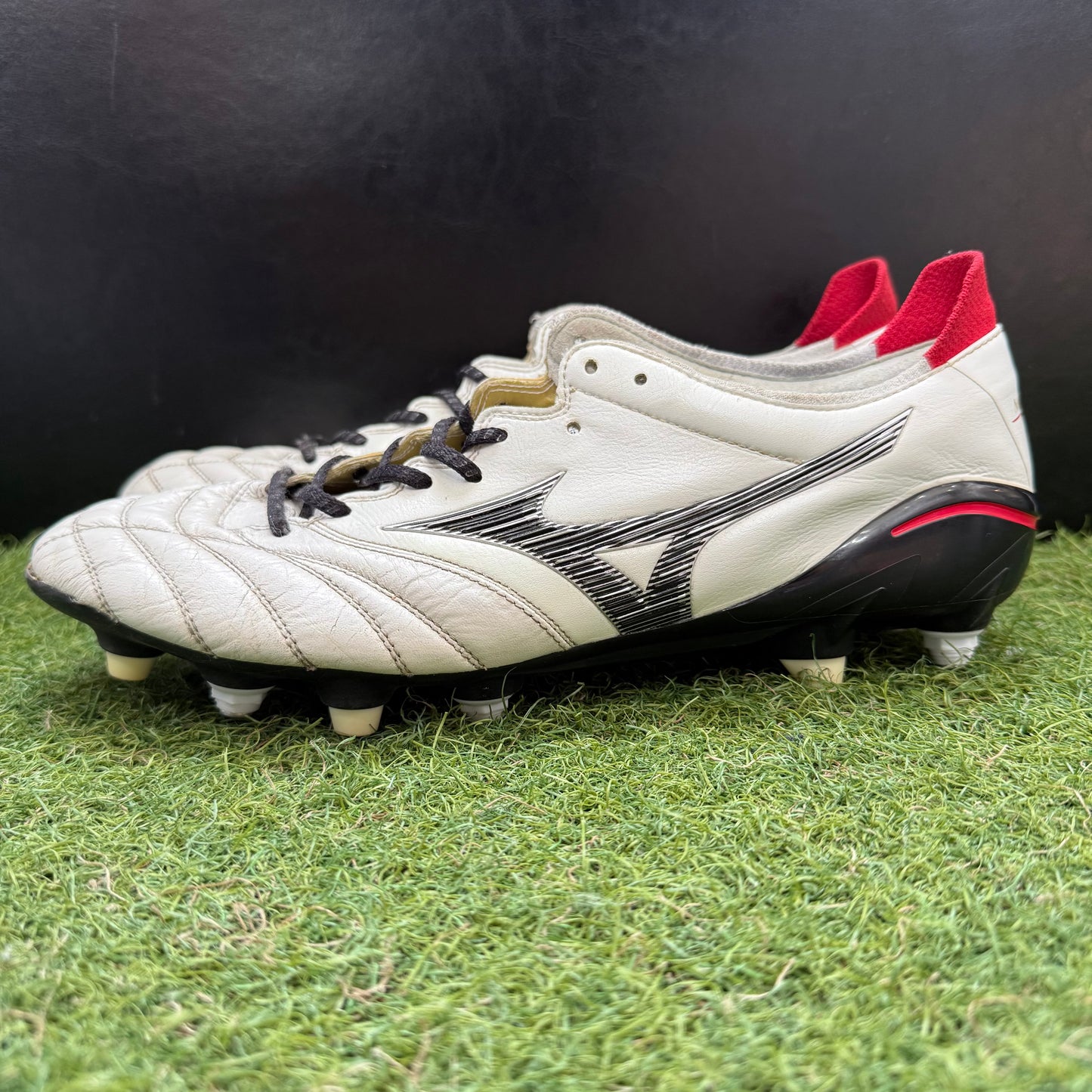 28.0 Used Goods中古スパイク Morelia Neo 3 Japan SG Mix