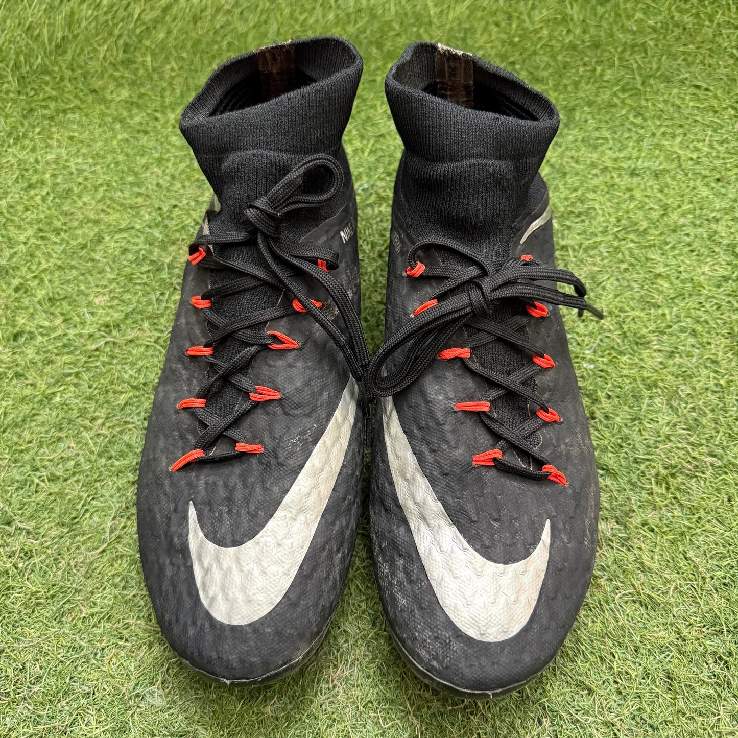 26.0 Used Goods中古スパイク HYPERVENOM Fatal3 DF AG-PRO