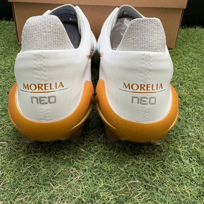 日本未発売 モレリアネオ4 エリート  P1GA263250 Morelia Neo4 elite