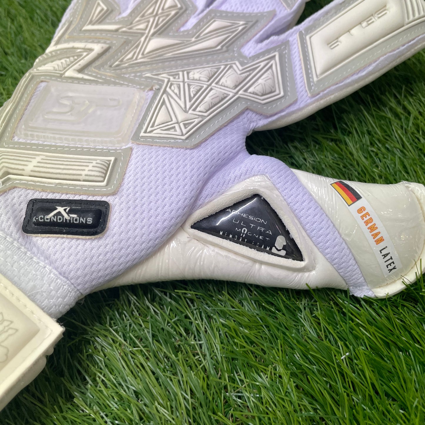 セルス トータルコンタクト ホワイト XC ゴースト　Sells Total Contact XC Ghost