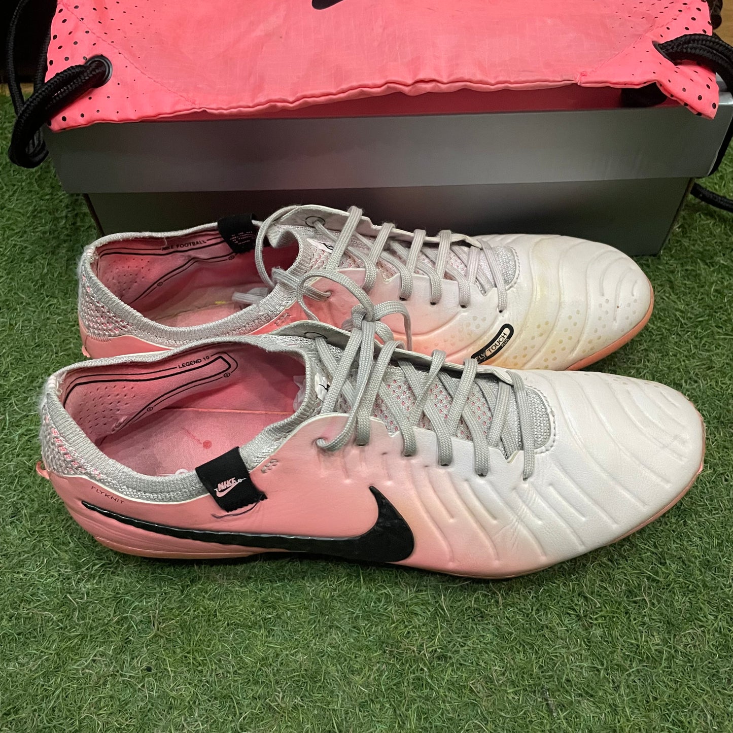 28.0 cm Used Goods中古スパイクTiempo Legend 10 Elite AG