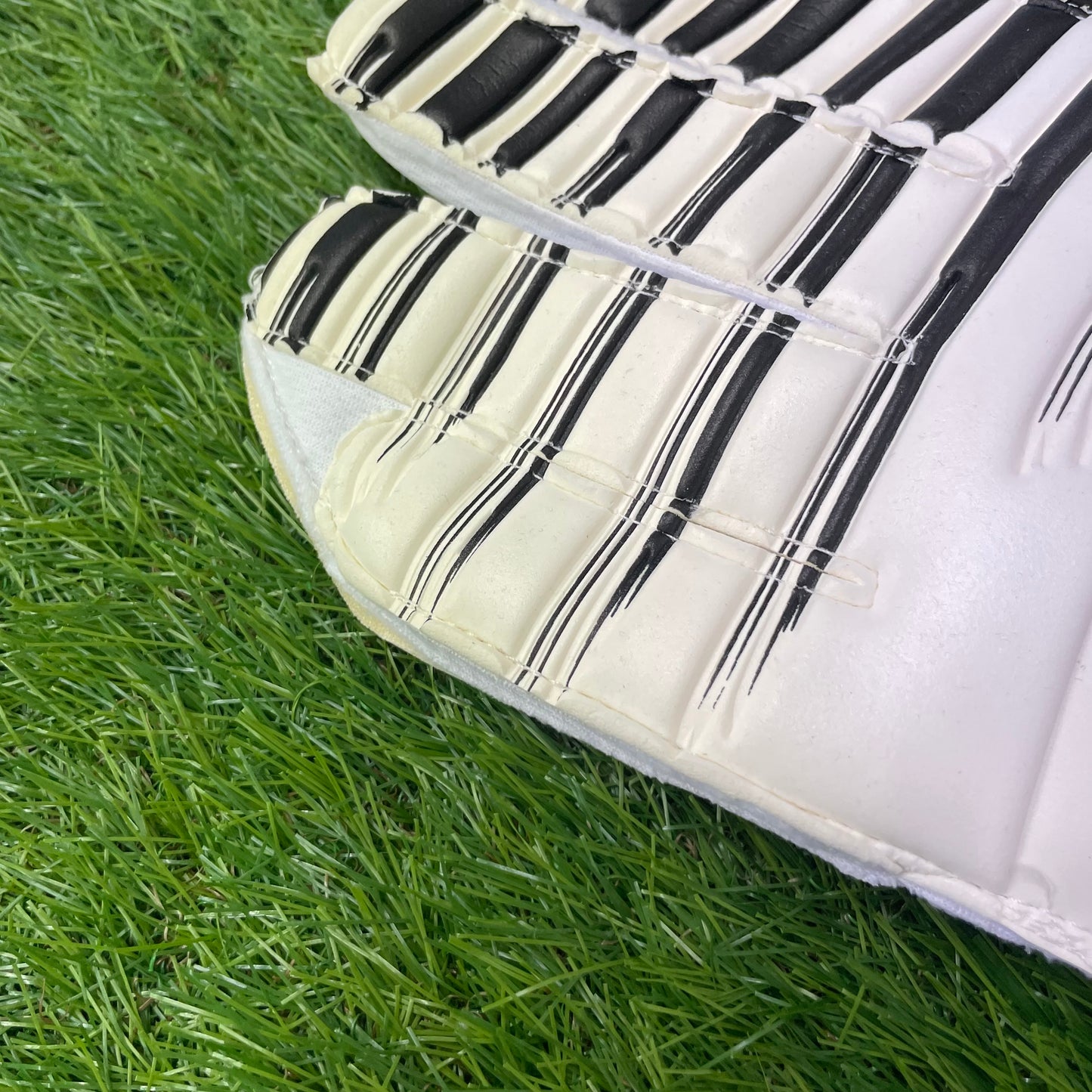 RWLK キーパーグローブ(L3-4)