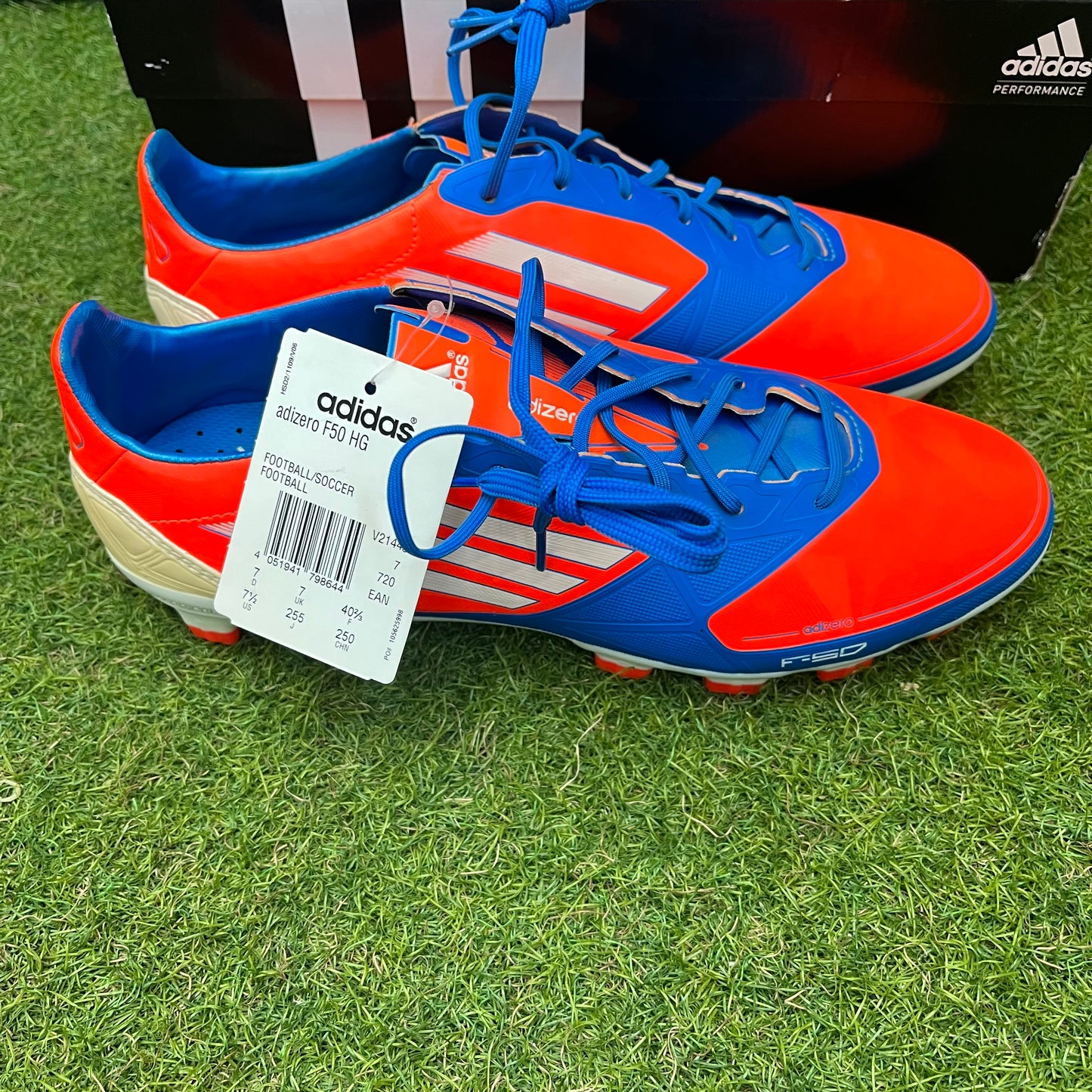 F50 adizero HG V21445