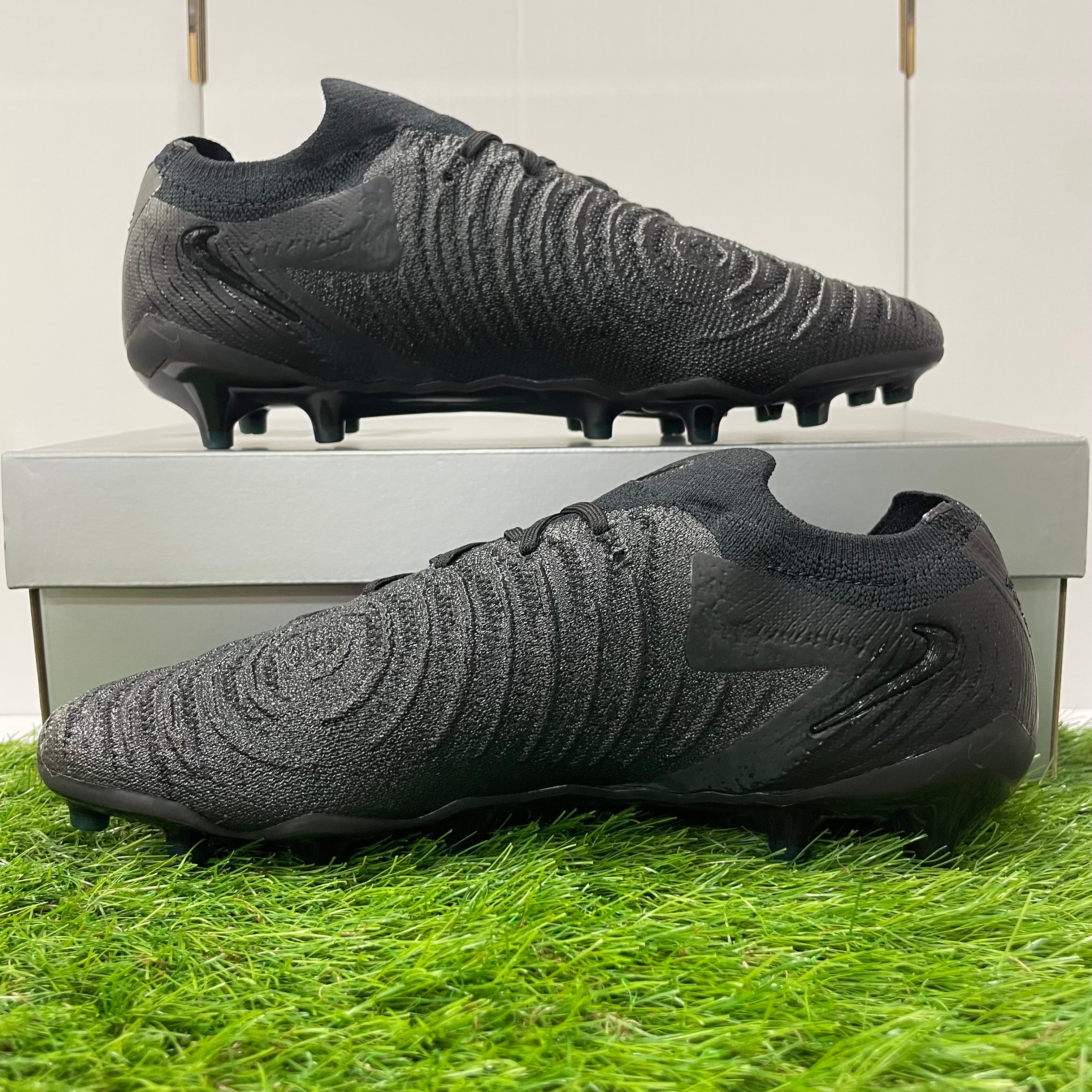 ファントムGX II ELITE AG-PRO FJ2554 002 – 俺の足 サッカー用品