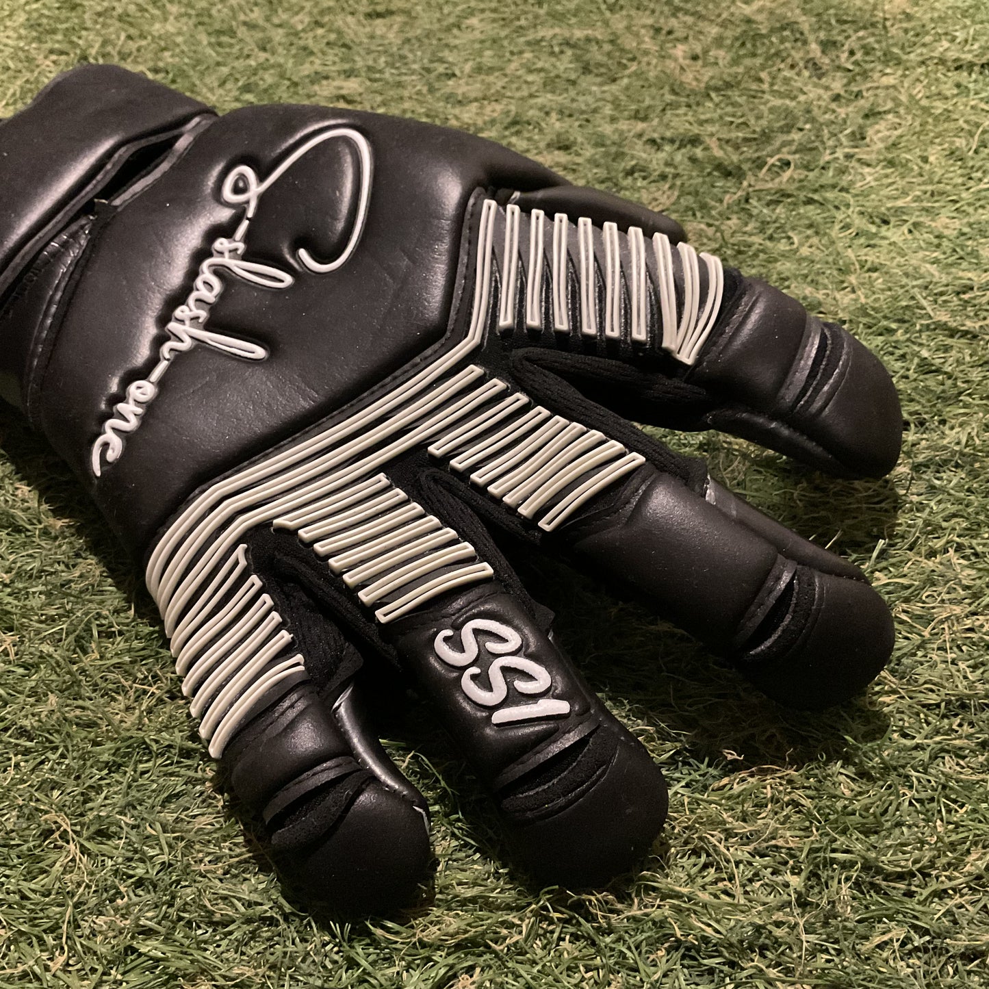 Black×White S/1 エススラッシュワン