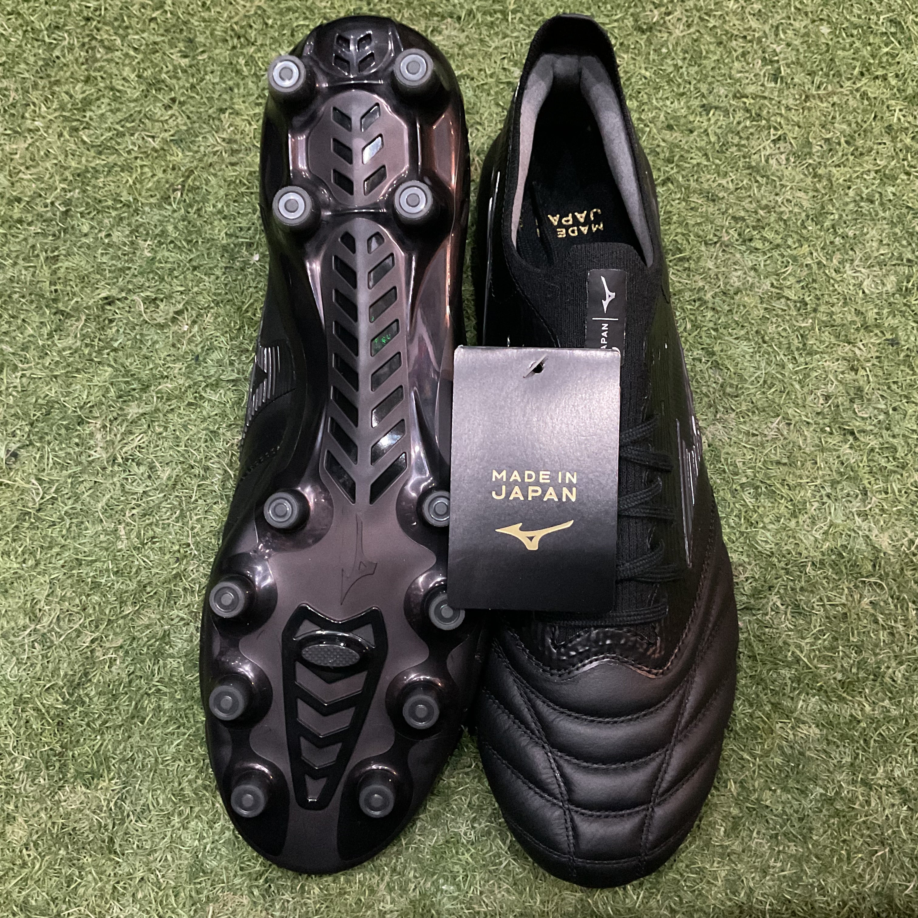モレリアネオ3 β MADE IN JAPAN P1GA209000 – 俺の足 サッカー用品