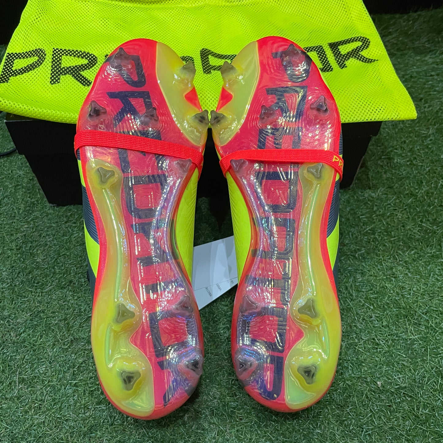 Predator Elite FG FT プレデター IE1812 ロングタン