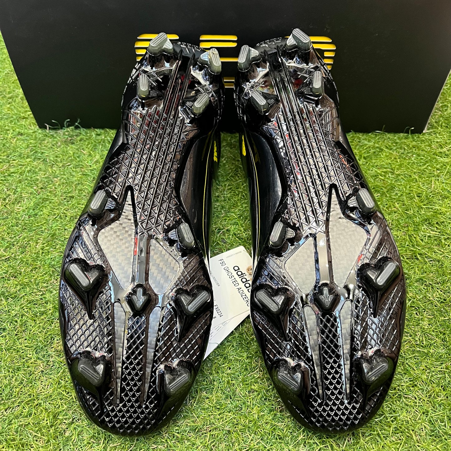 X GHOSTED F50 adizero FG 天然芝 アディダス FX0234