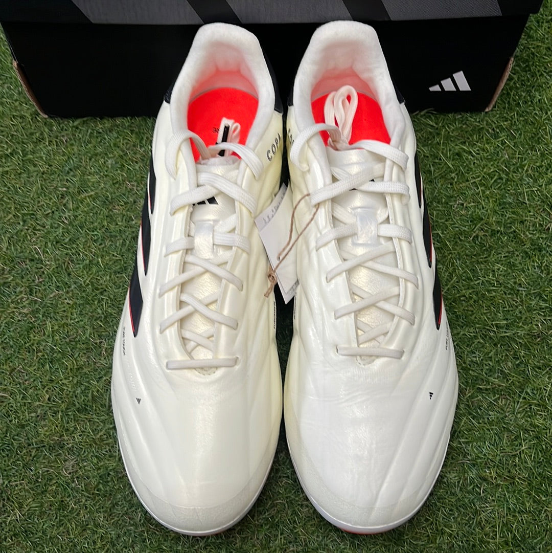 COPA PURE 2 ELITE 2G/3G AG IE7509