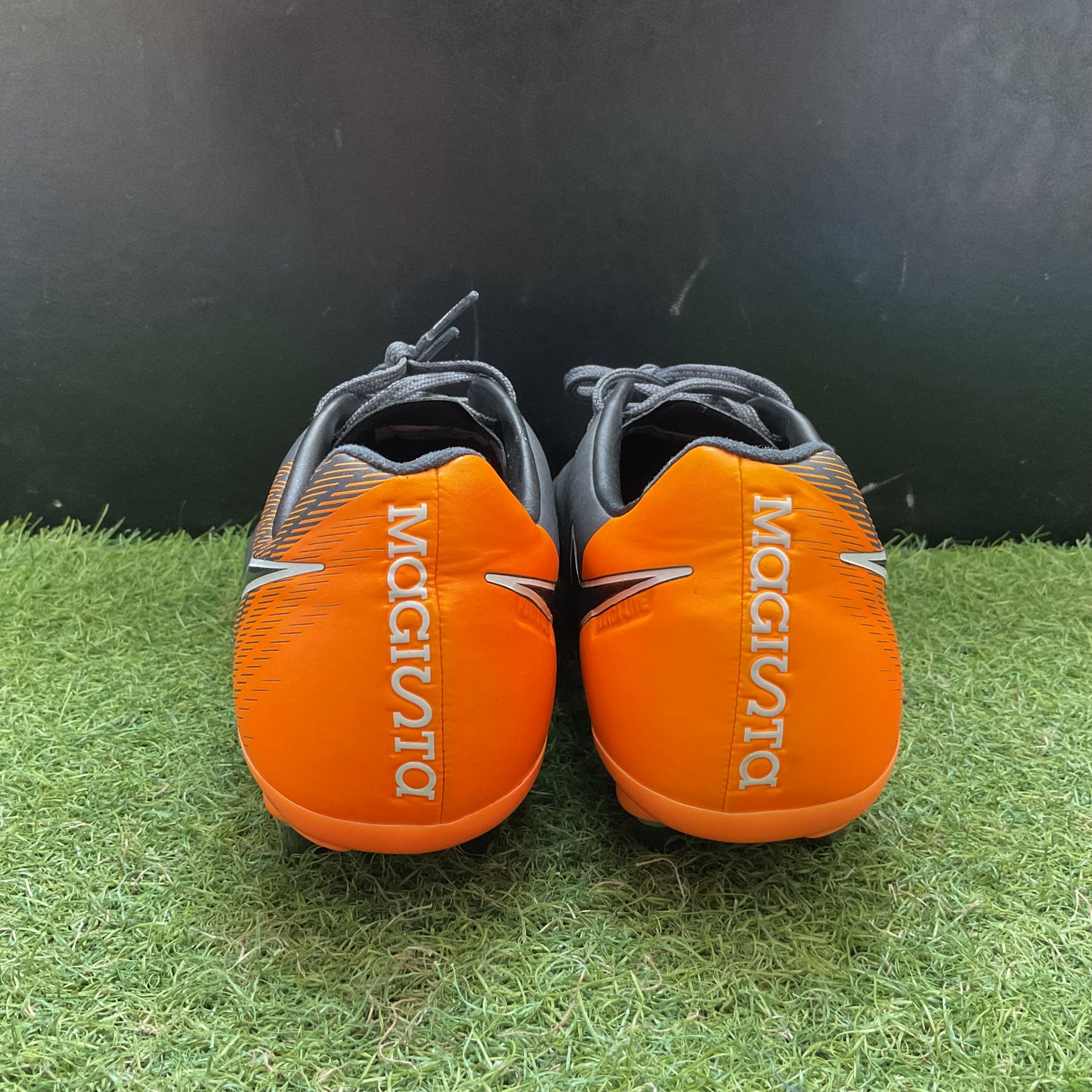 【箱無し】Magista Opus SG 26.0cm AH7404 081