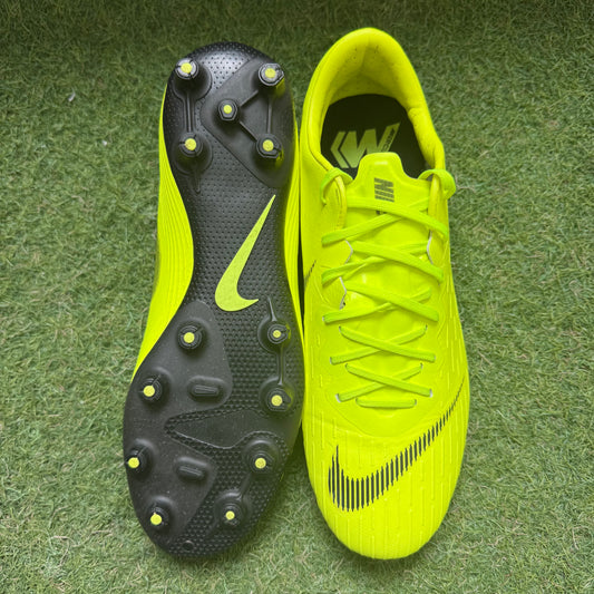25.5 Used Goods中古スパイク Vapor12 Pro HG