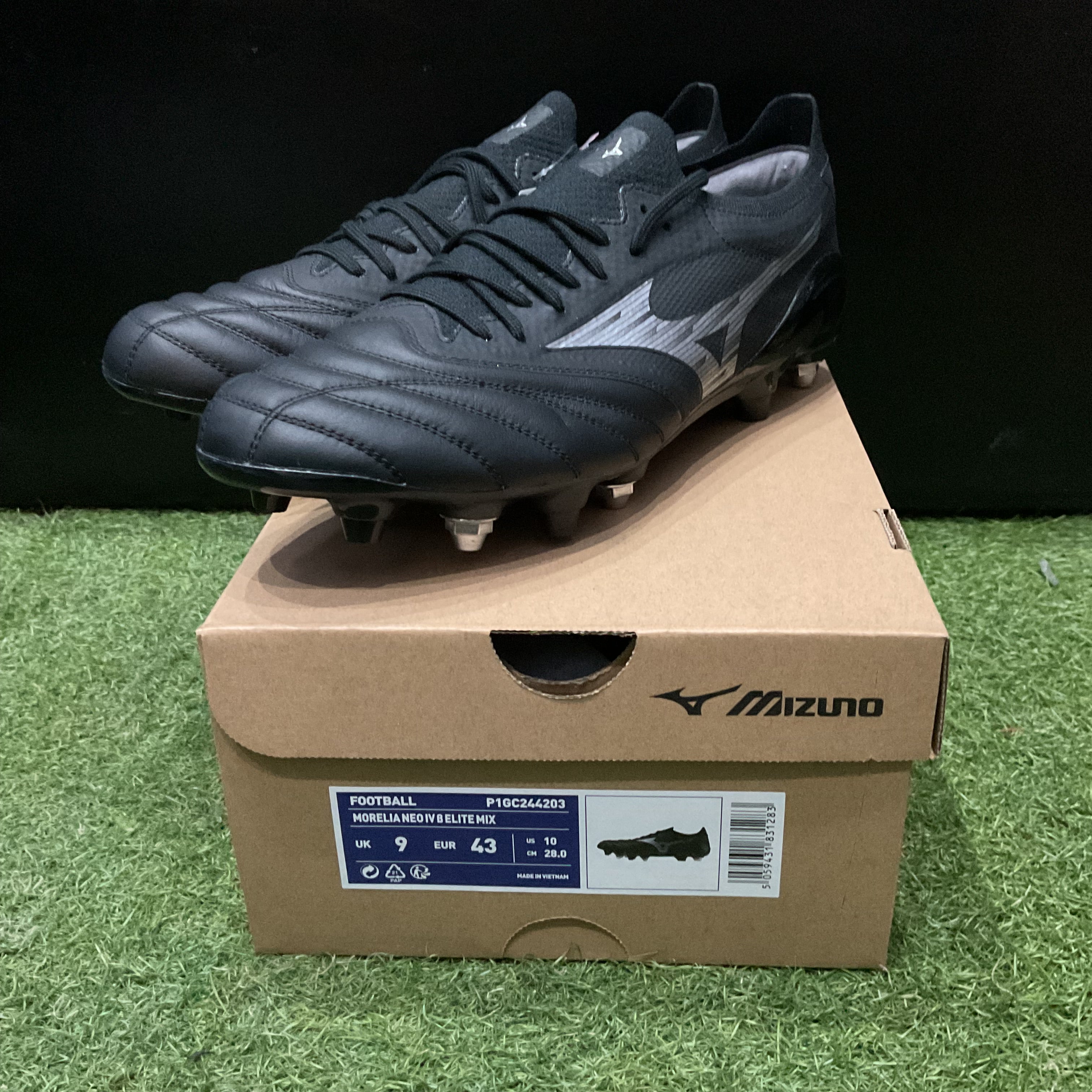 MIZUNO ミズノ モレリアネオ 4 β JAPAN Ltd(ブラック