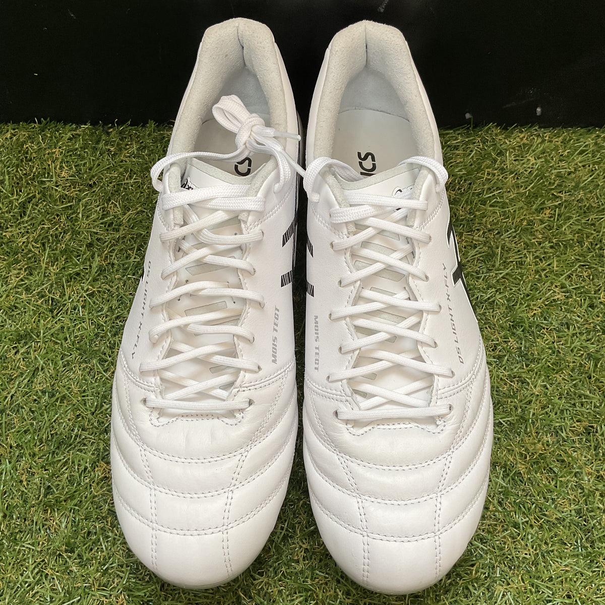 【箱無し】DS LIGHT X FLY 5 27.0 cm 1101A047