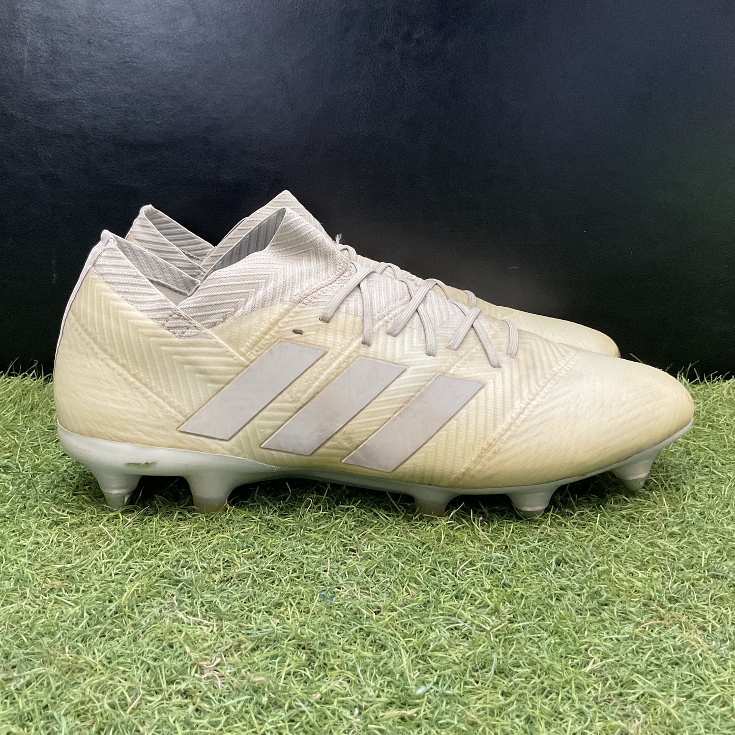 【インソール 無し】27.5 Used Goods中古スパイク NEMEZIZ 18.1 SG