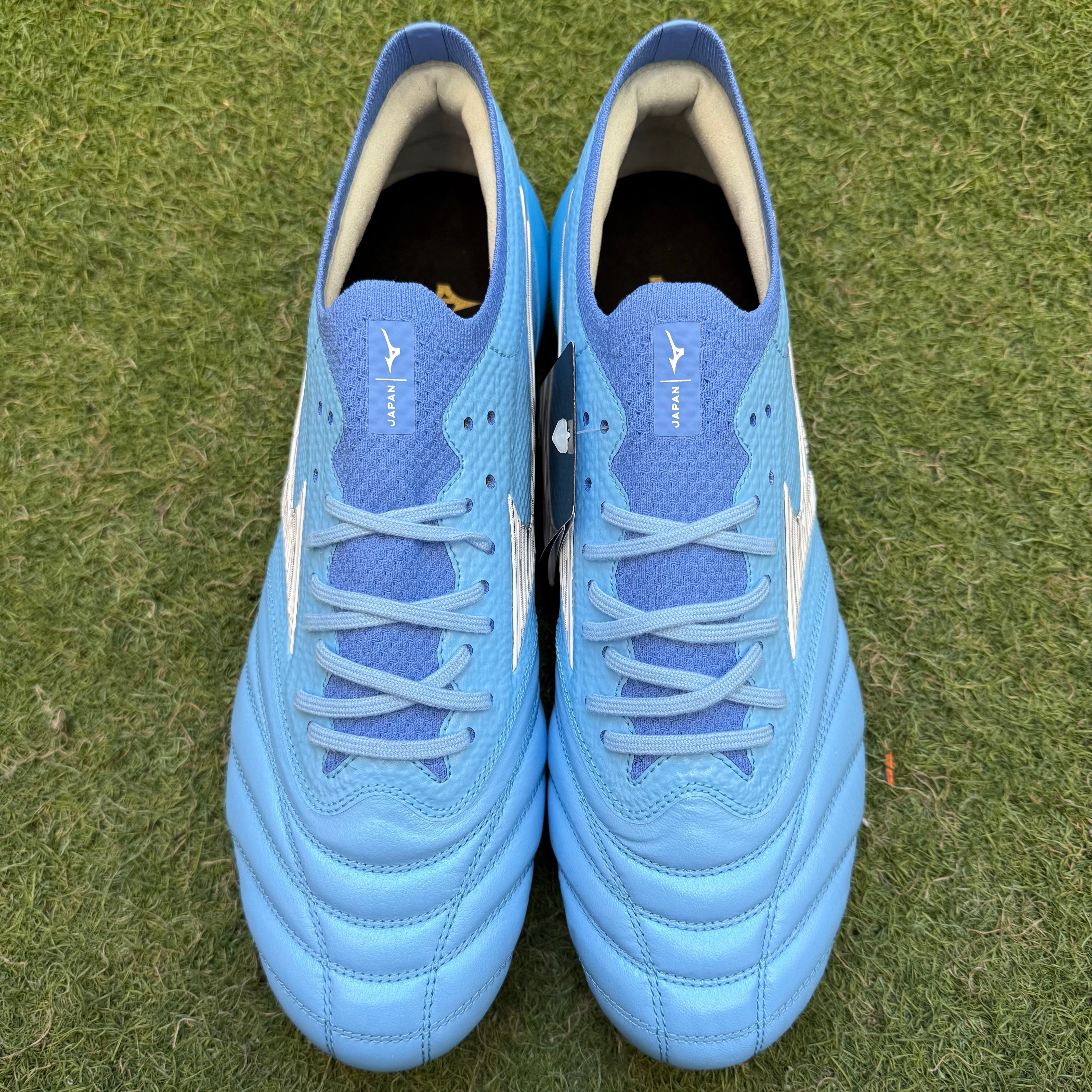 モレリアネオ4 β JAPAN MADE IN JAPAN P1GA264025 – 俺の足 サッカー