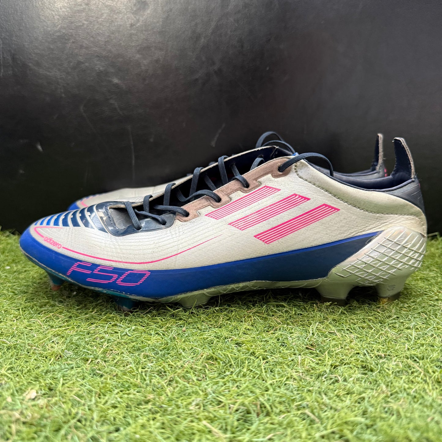 27.0 Used Goods中古スパイク F50 GHOSTED UCL FG