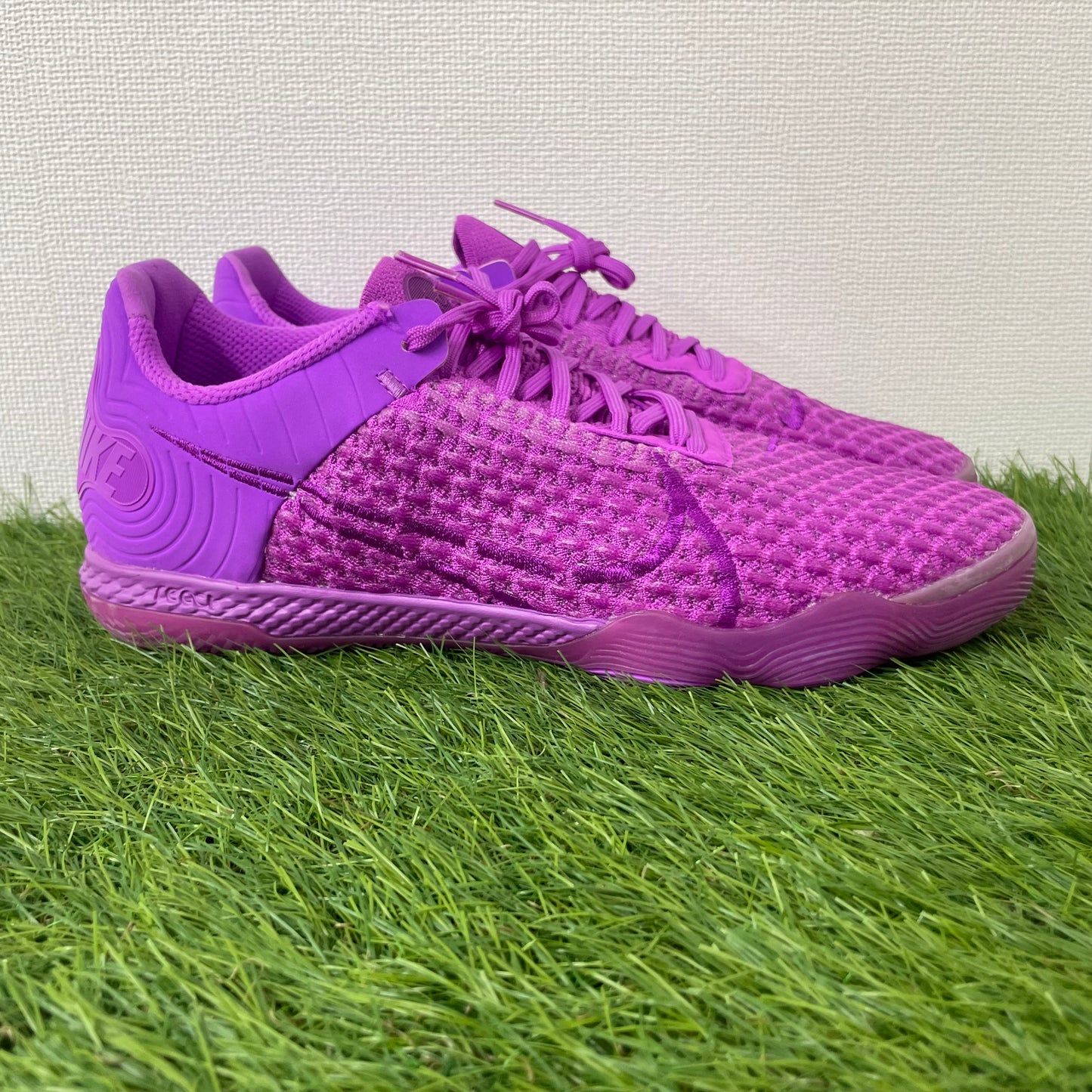 【箱無し】 React Gato 27.0cm CT0550-500