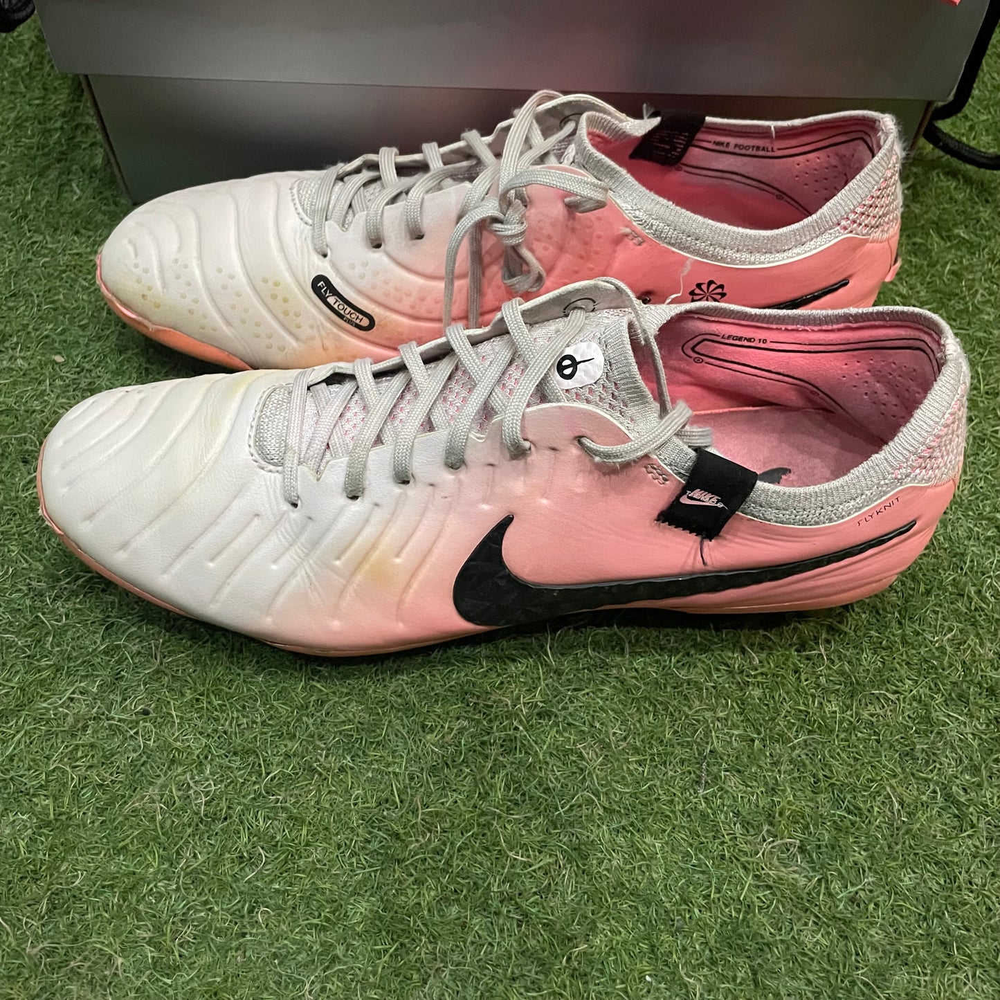 28.0 cm Used Goods中古スパイクTiempo Legend 10 Elite AG