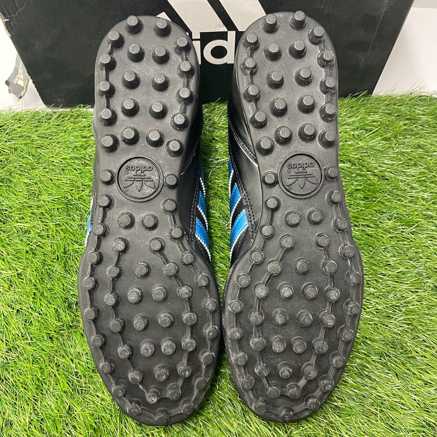 日本未発売 KAISER 5 TEAM BLUE STRIPES  677357