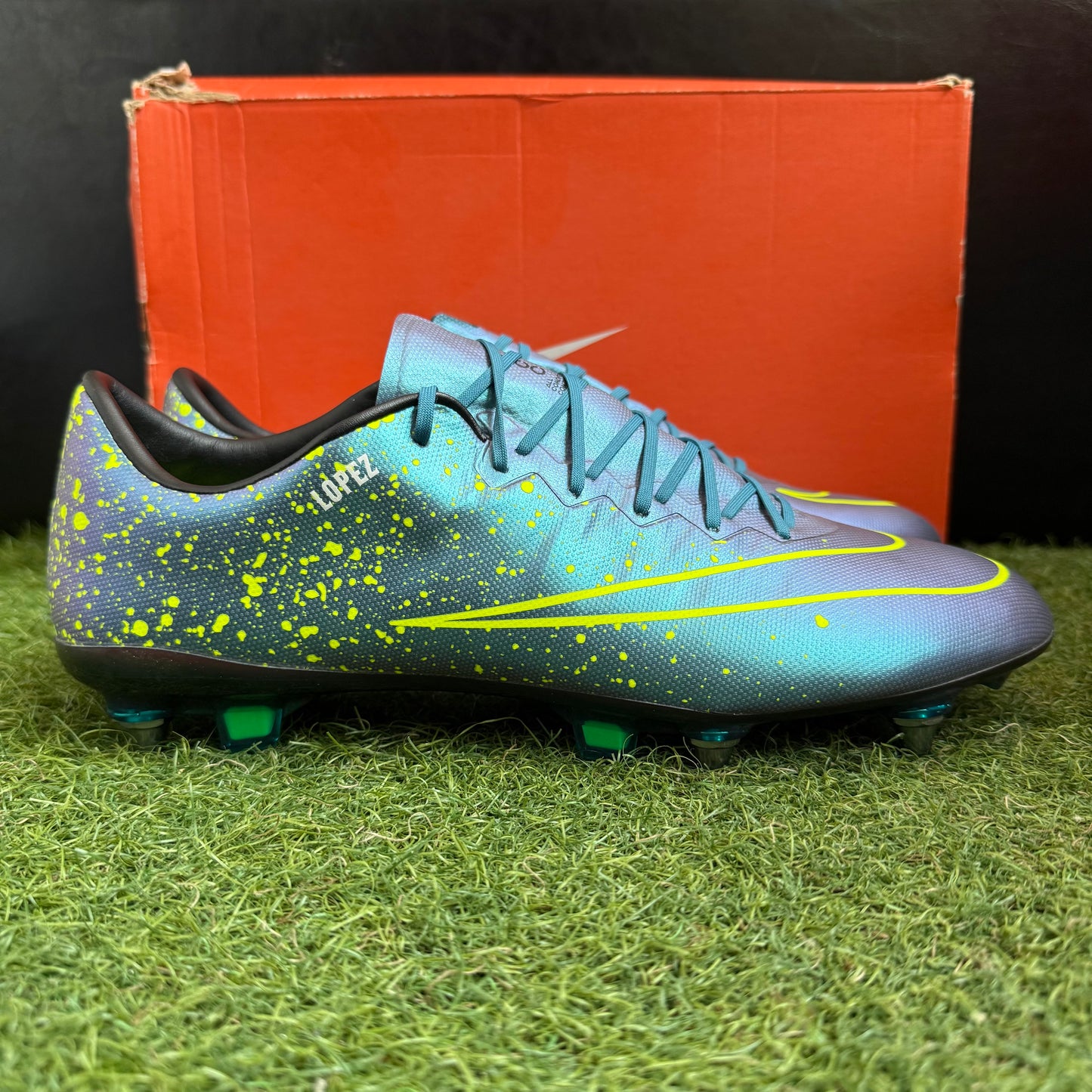 訳あり マークあり マーキュリアル ヴェイパー10 SG-PRO 648555-441