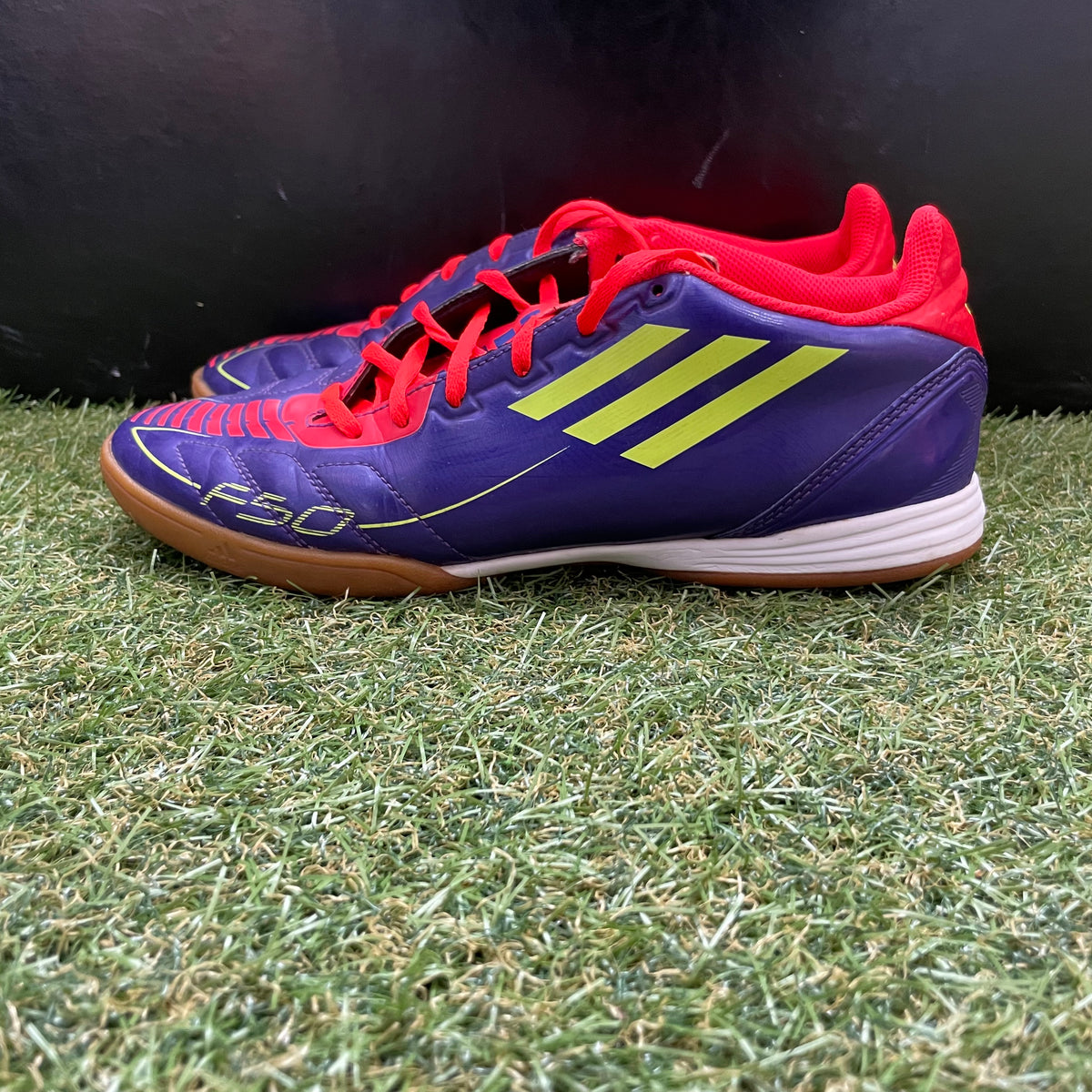 25.0 Used Goods中古スパイク F10 IN
