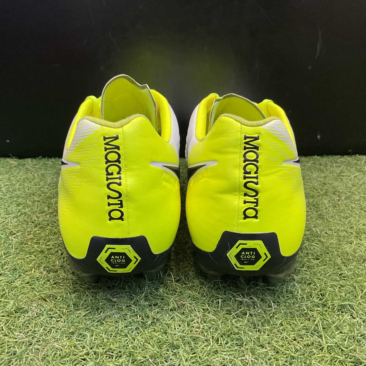 25.5 cm Used Goods 中古スパイク Magista Opus SG ANTI CLOG