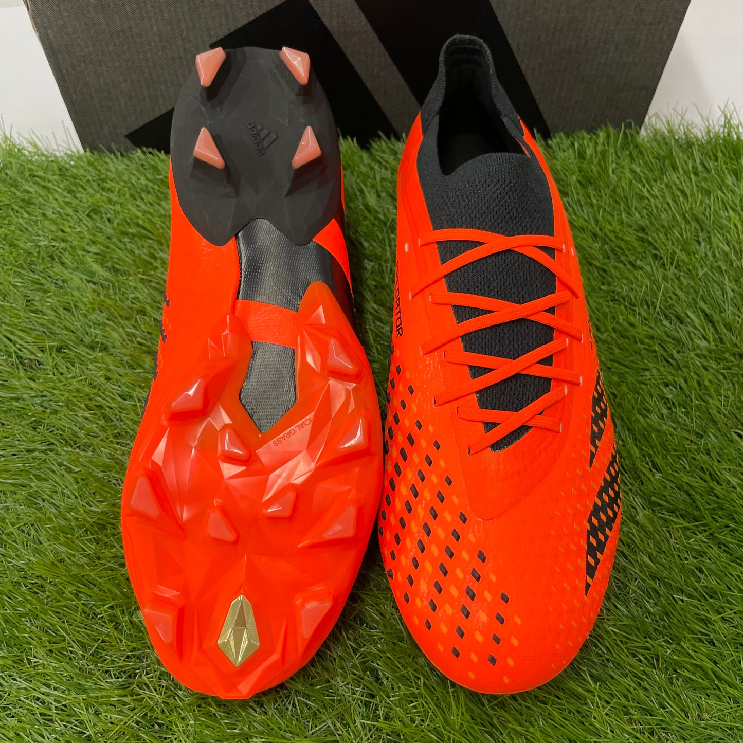 Predator Accuracy.1 L AG ローカットプレデター アキュラシー GW7071