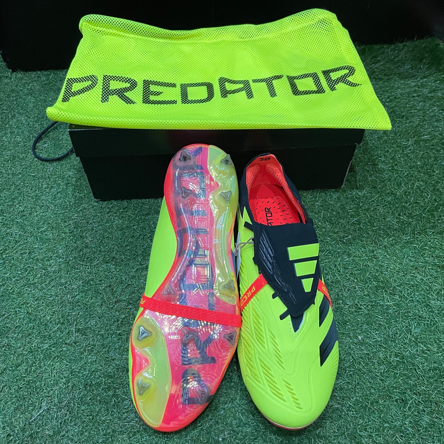 Predator Elite FG FT プレデター IE1812 ロングタン