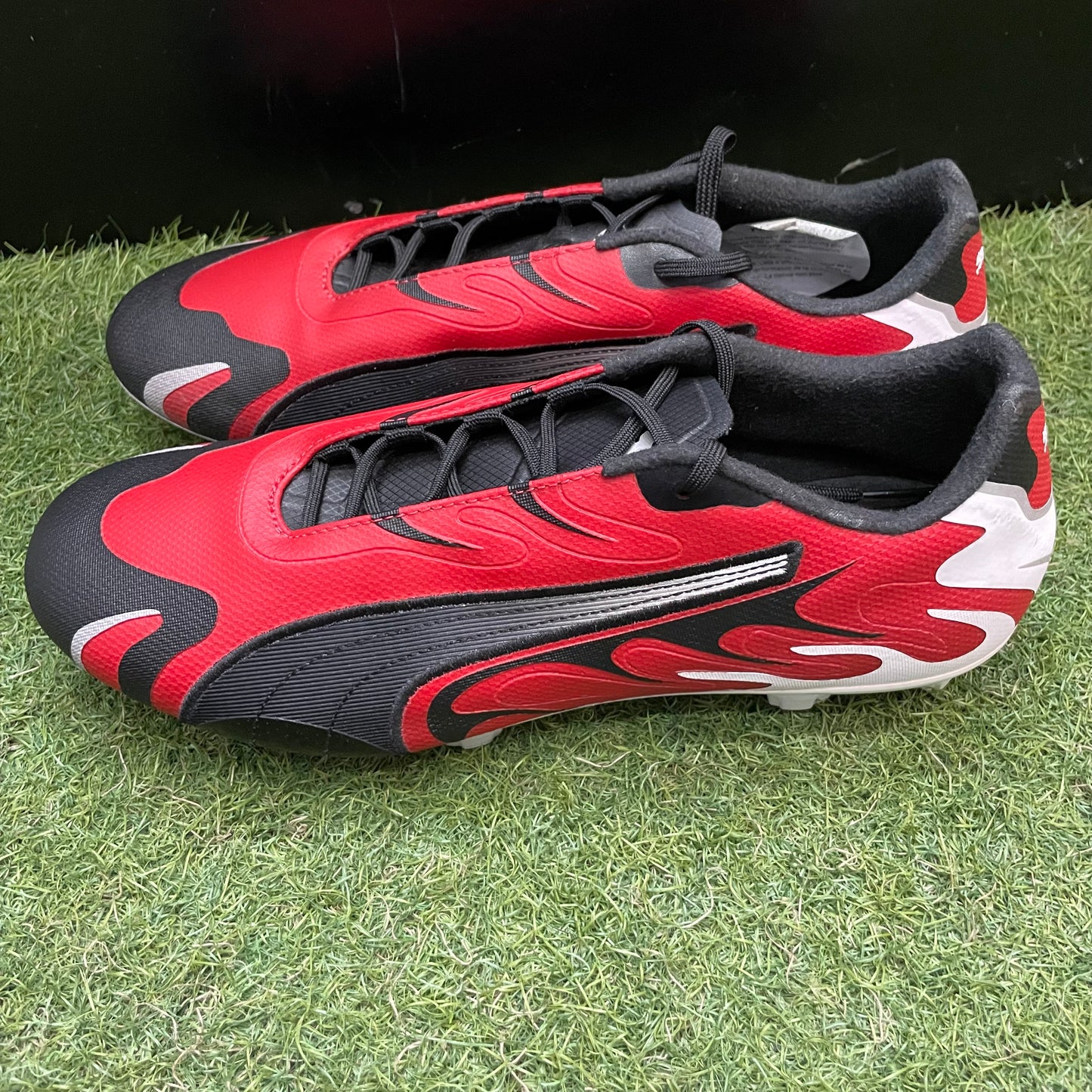 26.0 cm Used Goods中古スパイクPUMA Future Inhale FG/AG