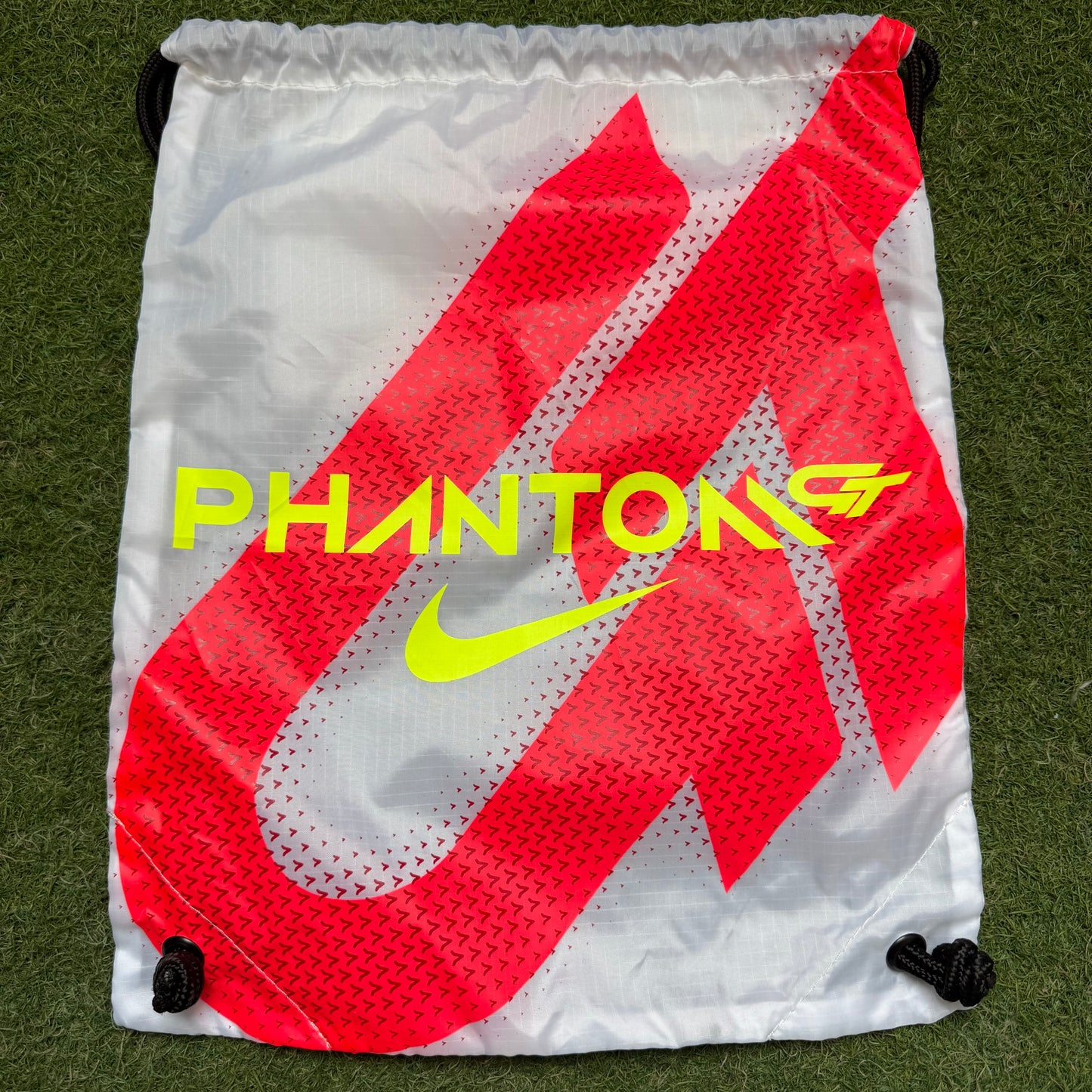 29.0 Used Goods 中古スパイクPhantom GT2 DF Elite FG