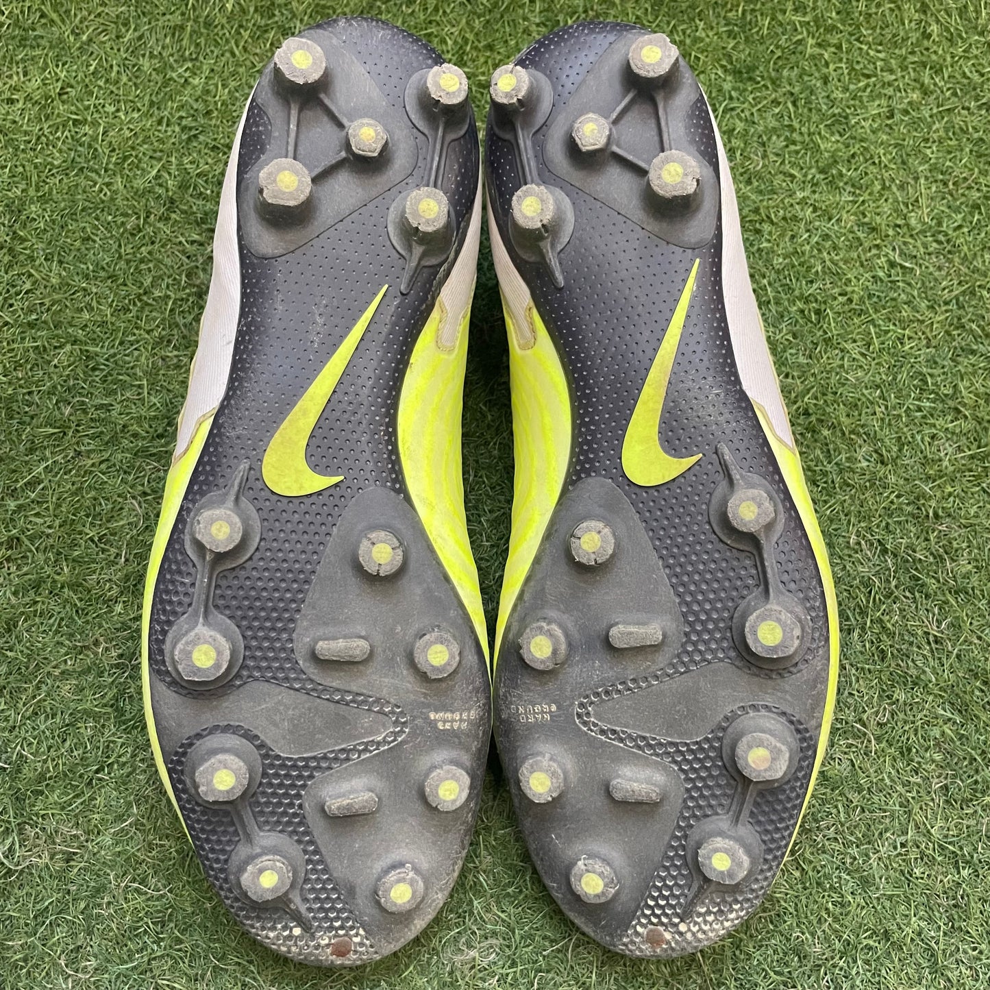 28.0 cm Used Goods中古スパイクPhantom Gx Pro HG