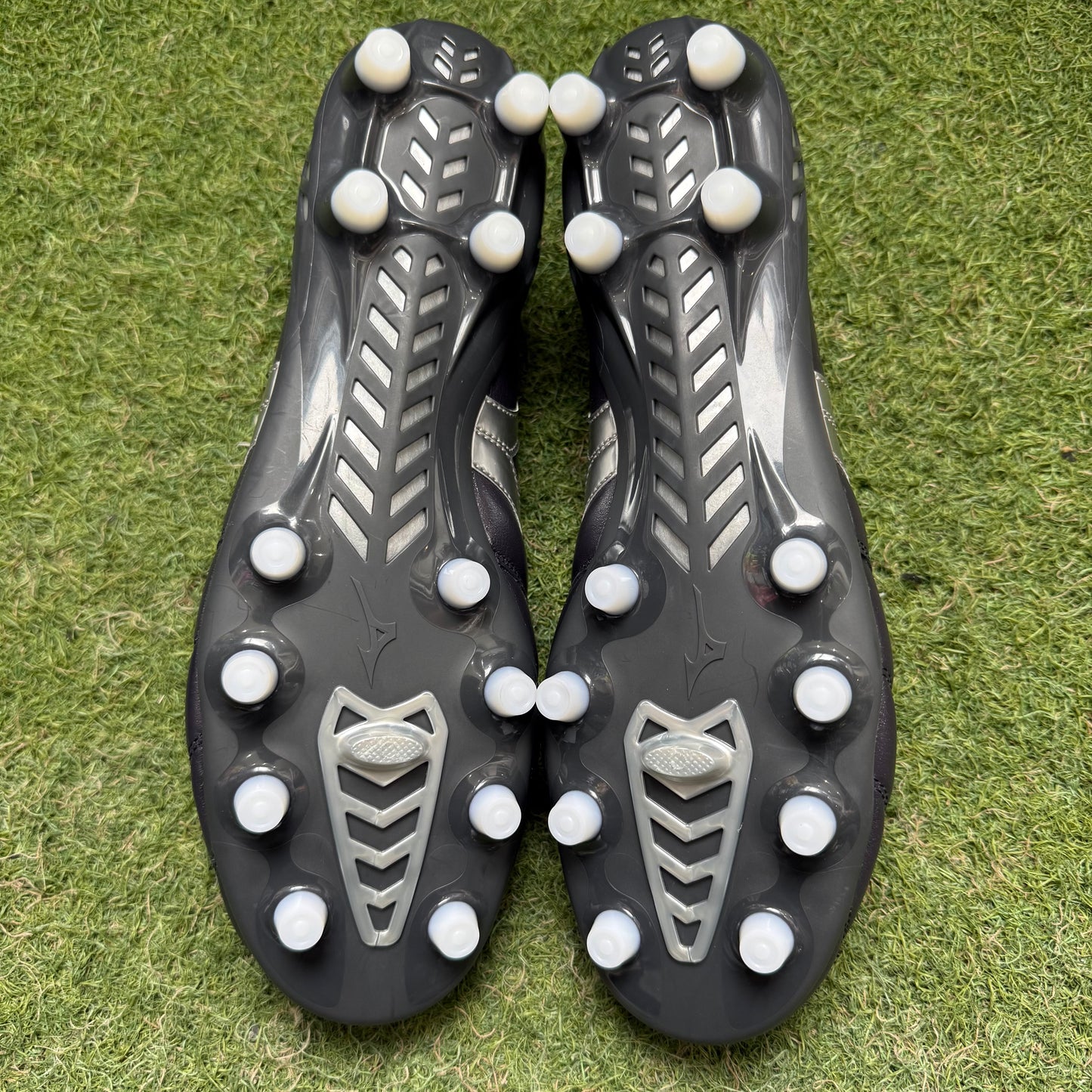 27.5 Used Goods中古スパイク Morelia DNA Japan