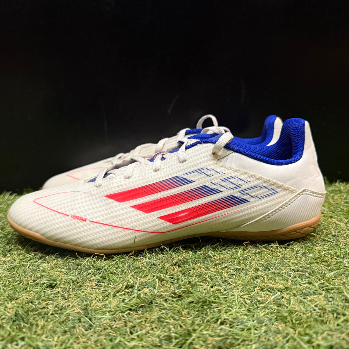 26.0 Used Goods中古IN F50 Club IN