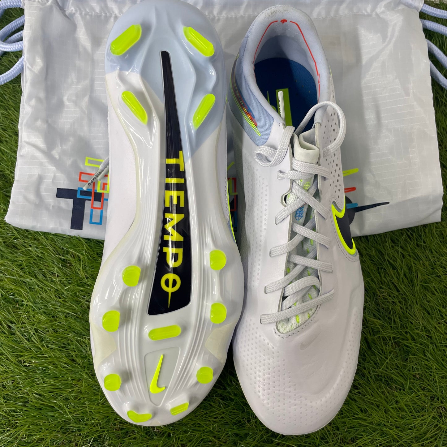 【箱無し】Tiempo Legend 9 Elite FG 26.0cm CZ8482-054