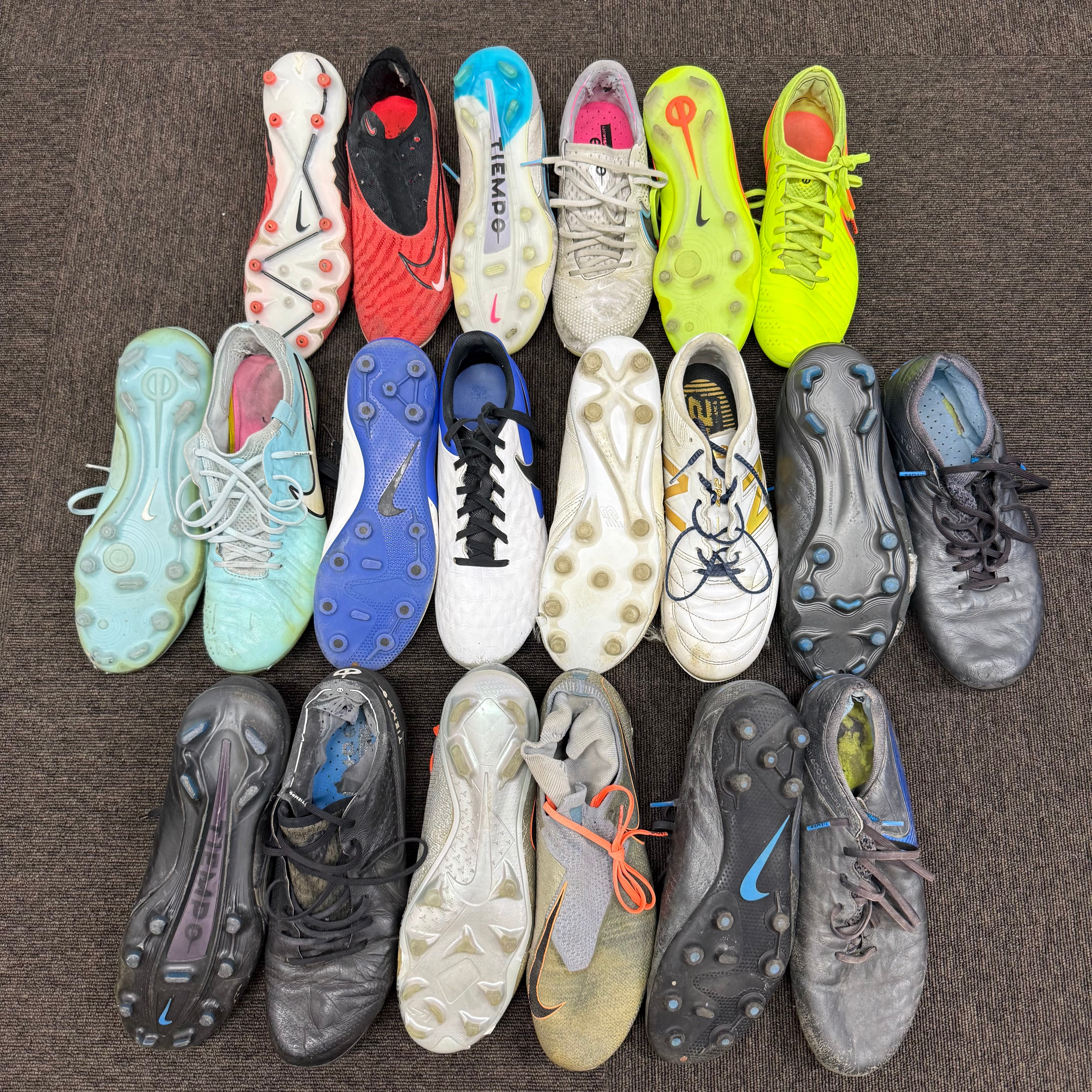 Second-hand goods (中古品) – 俺の足 サッカー用品セレクトショップ