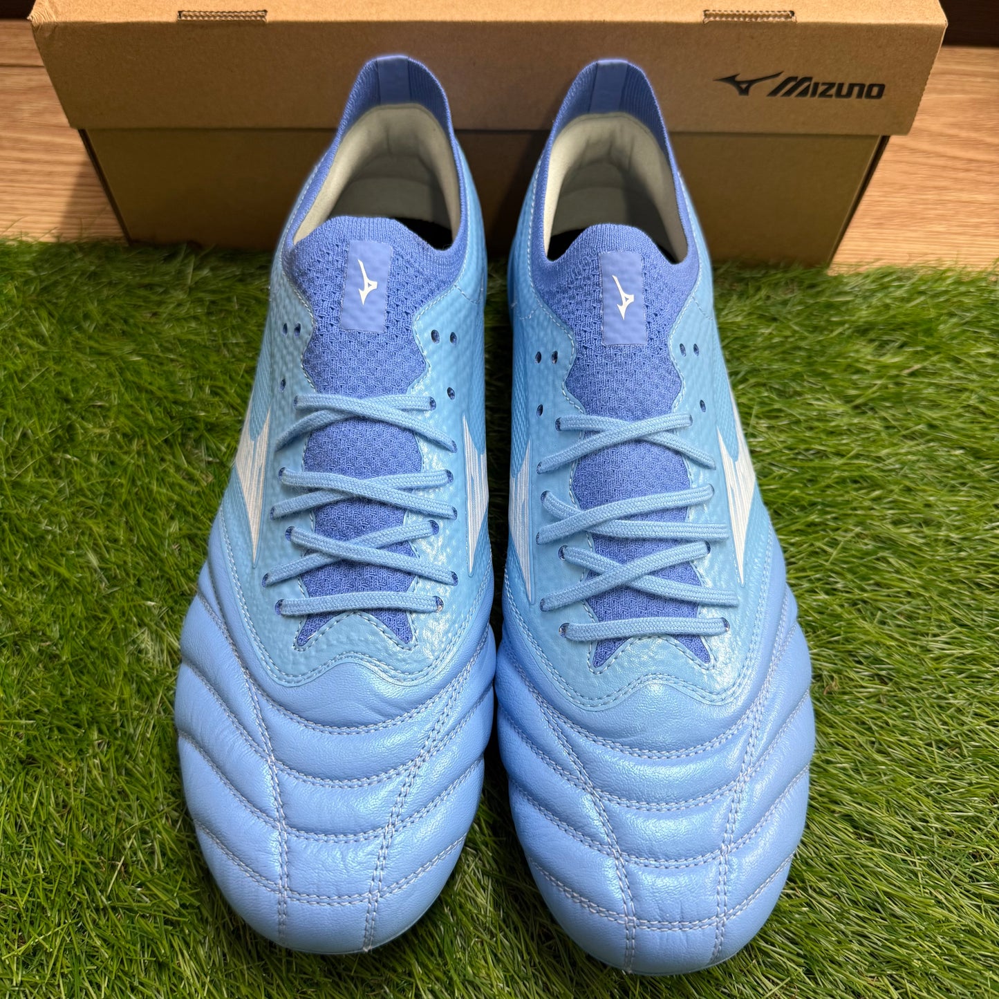 日本未発売 モレリアネオ4 β Elite AG P1GA264325